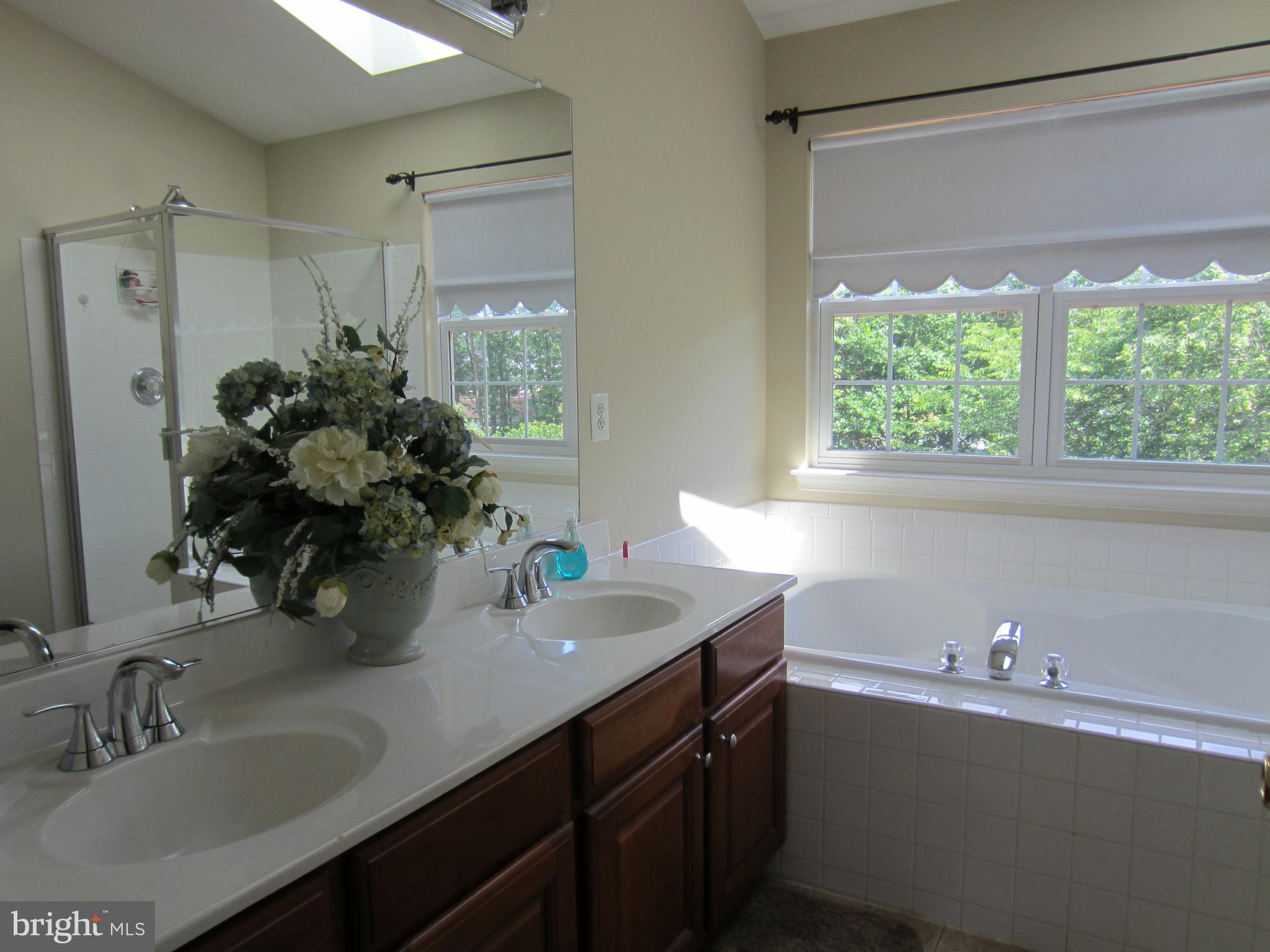 PERRY FARMS - Residential Lease