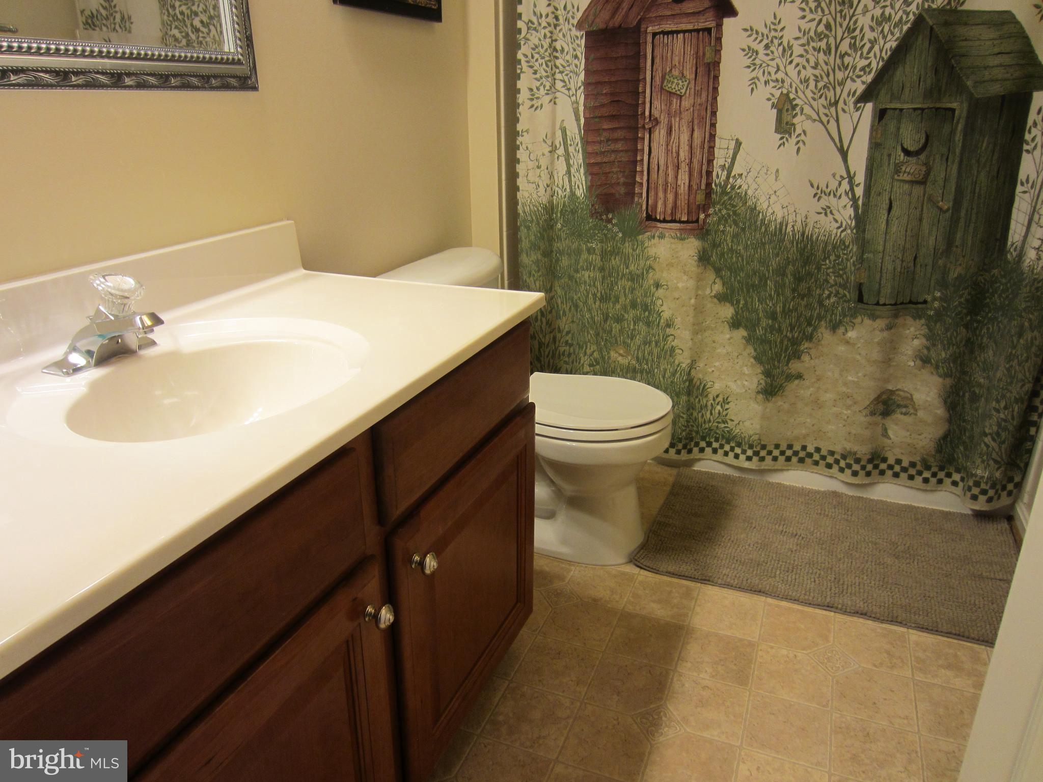 PERRY FARMS - Residential Lease