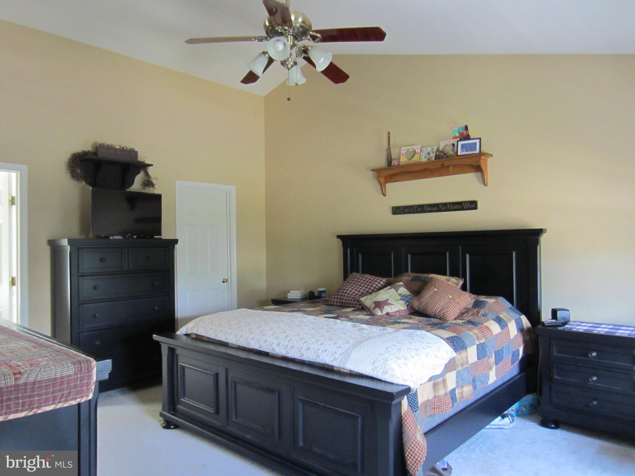 PERRY FARMS - Residential Lease