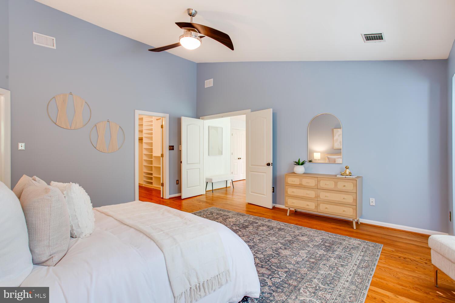 QUAKER HILL - Residential