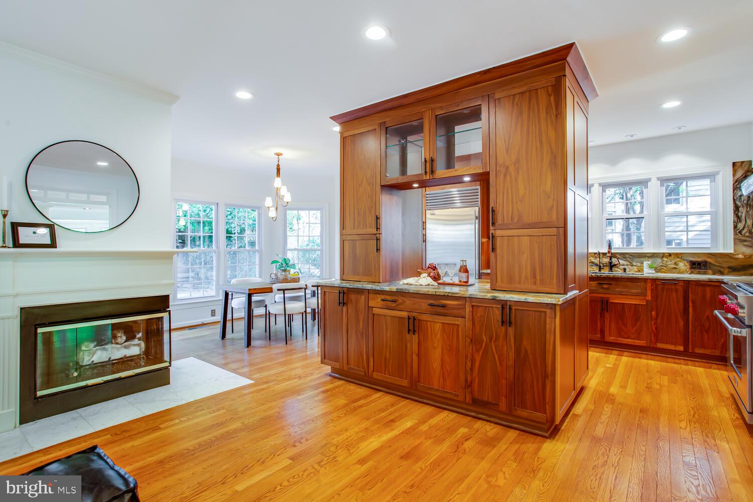 QUAKER HILL - Residential