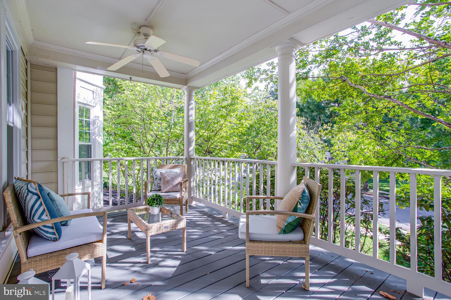 QUAKER HILL - Residential