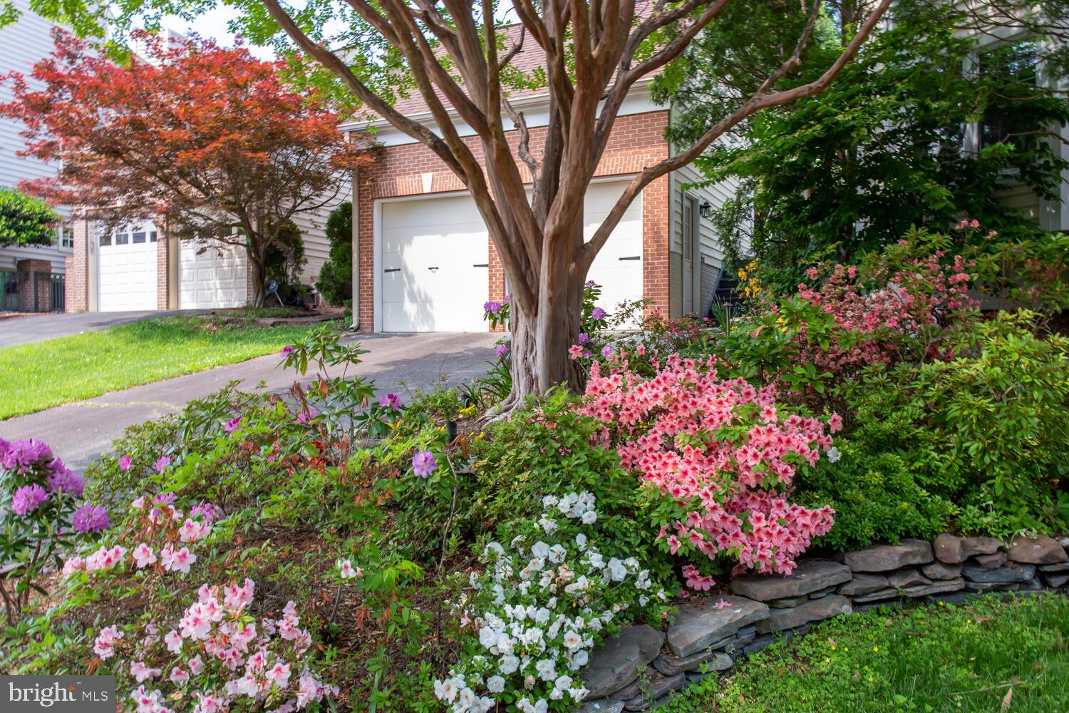 QUAKER HILL - Residential