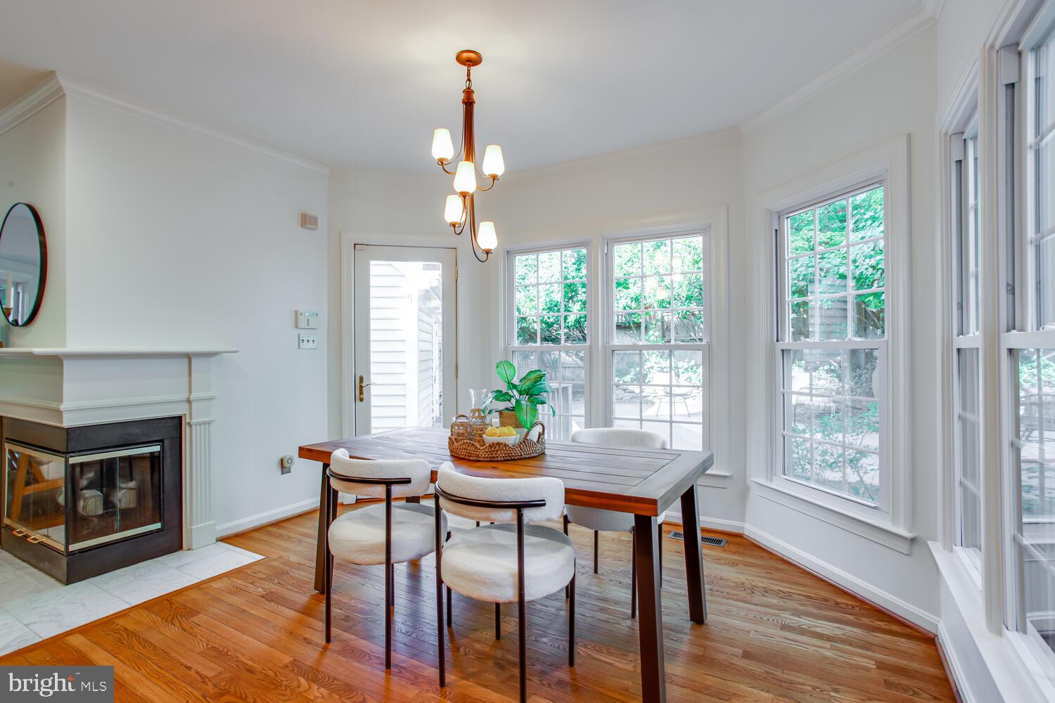 QUAKER HILL - Residential