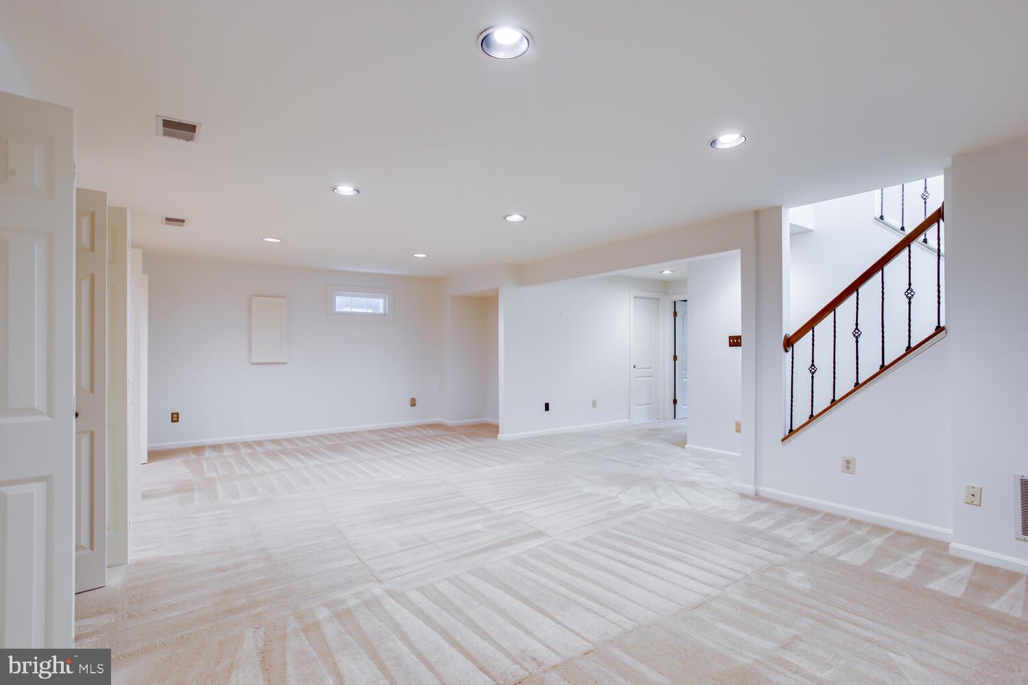 QUAKER HILL - Residential