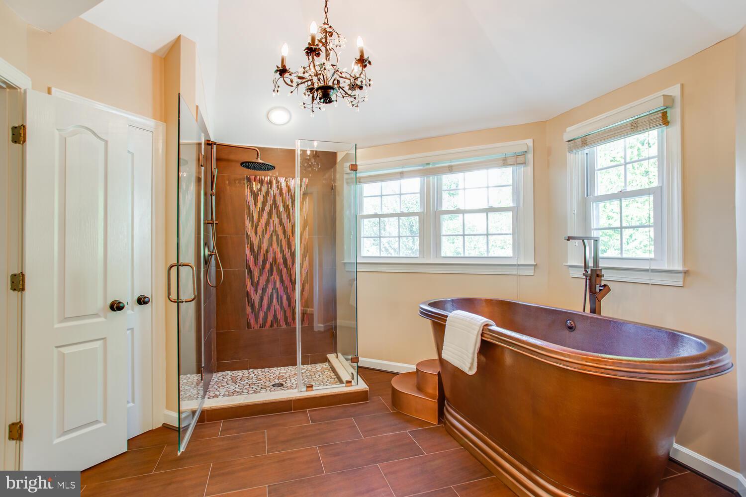 QUAKER HILL - Residential