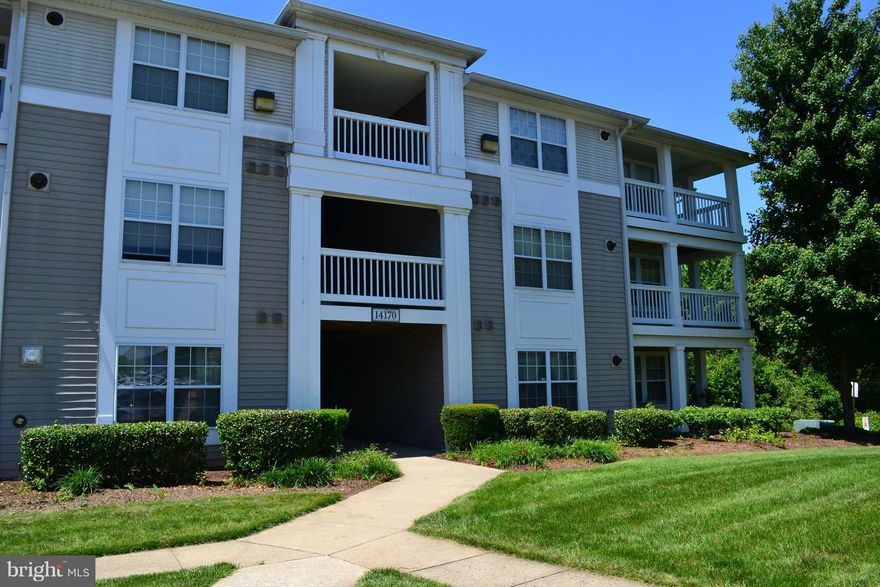 Great Condo on First floor, upgraded, hardwood floors entire unit, granite kitchen with up graded SS appliances, stack-able washer and dryer inside unit, 3rd bedroom not to code or a great office, 2 bedrooms 2 full bathrooms, patio overlooking pond, lots of green space and walking trails, near I-95, shopping. Very quite location all fees are included in the monthly rent.