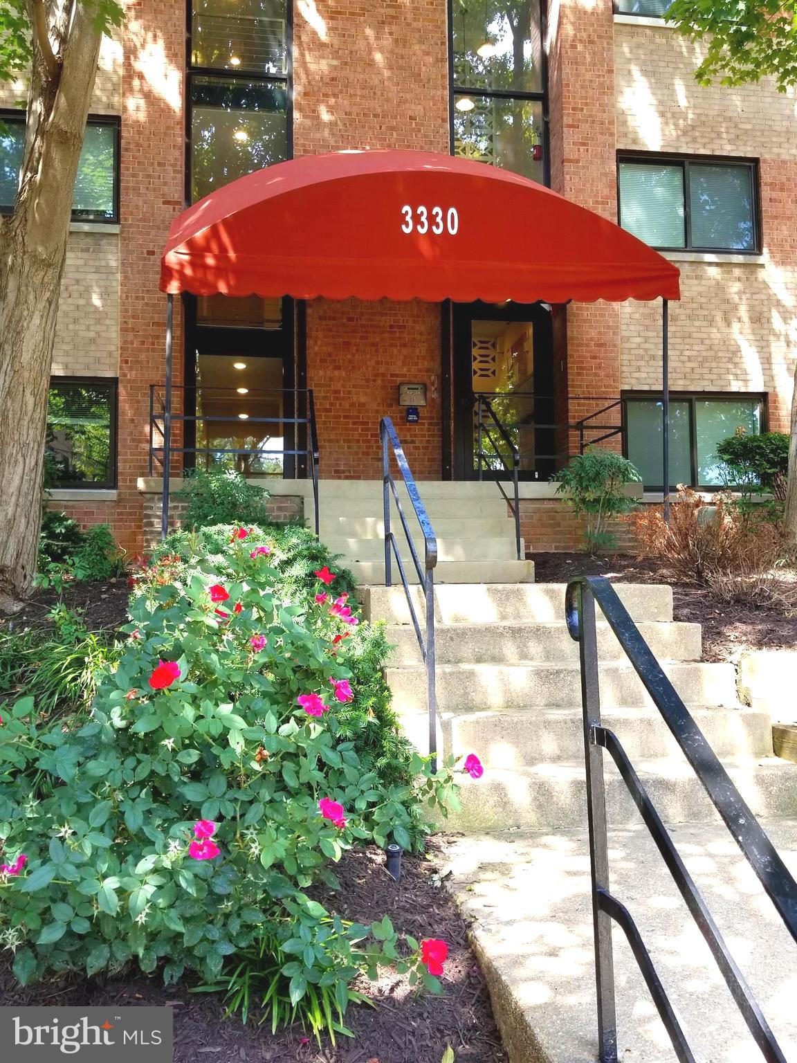 BOLLING BROOK - Residential Lease