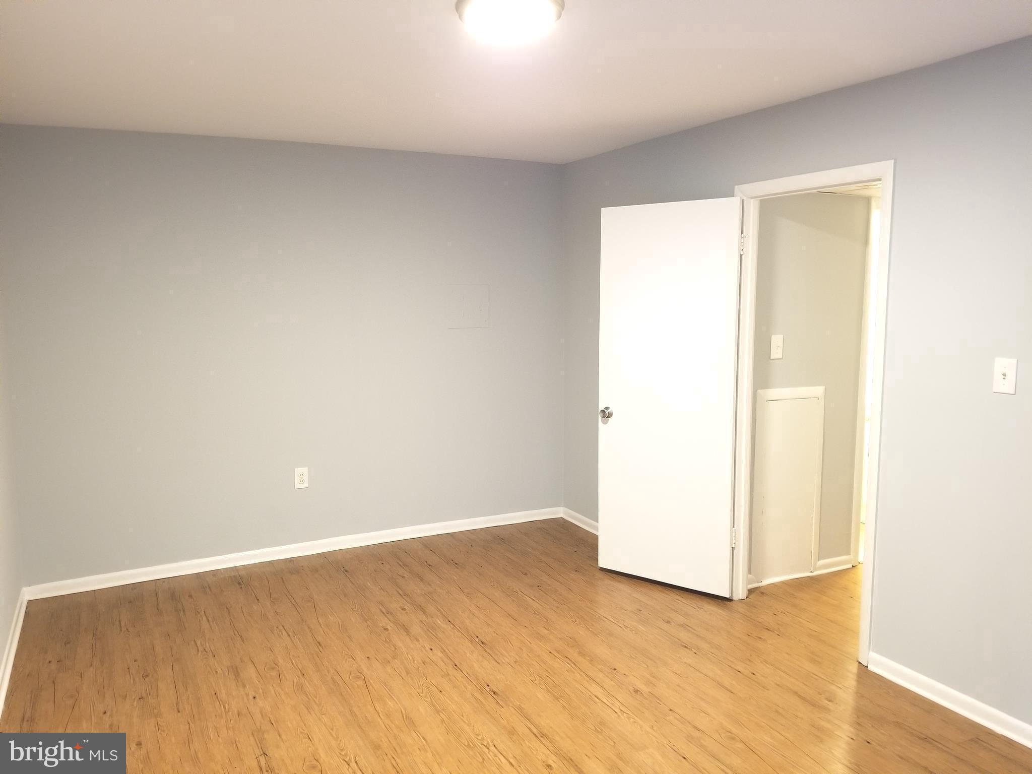 BOLLING BROOK - Residential Lease