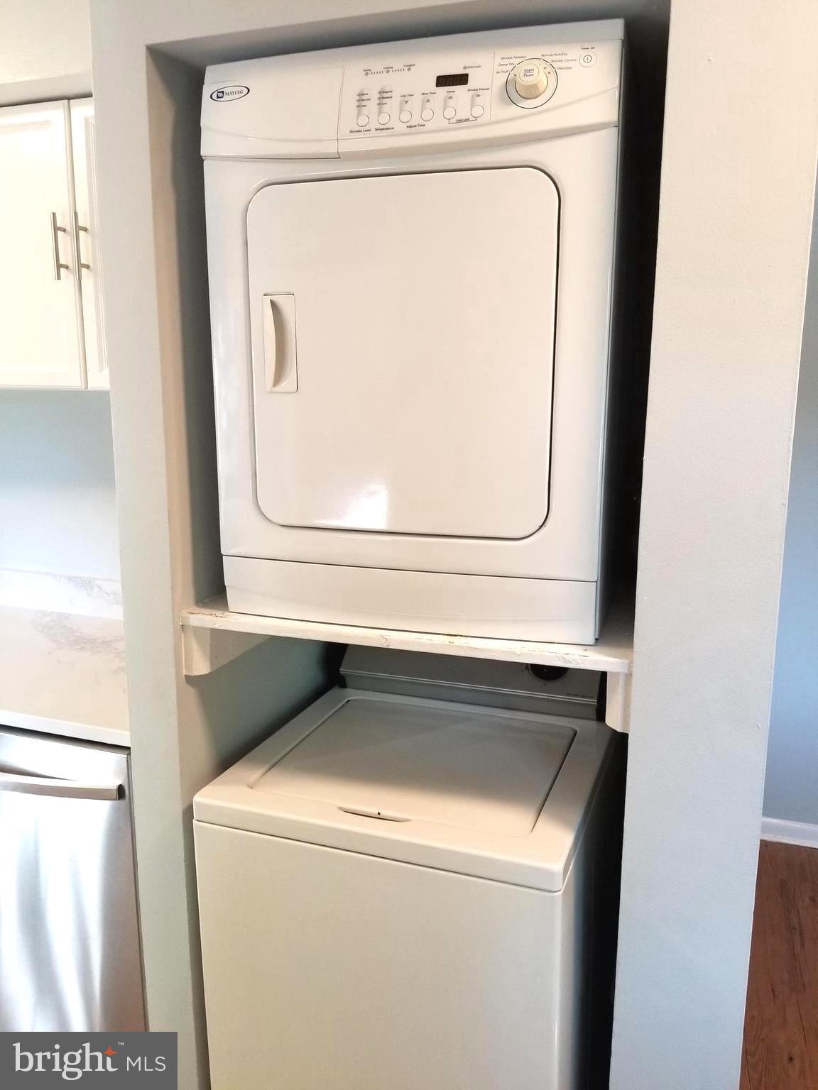 BOLLING BROOK - Residential Lease