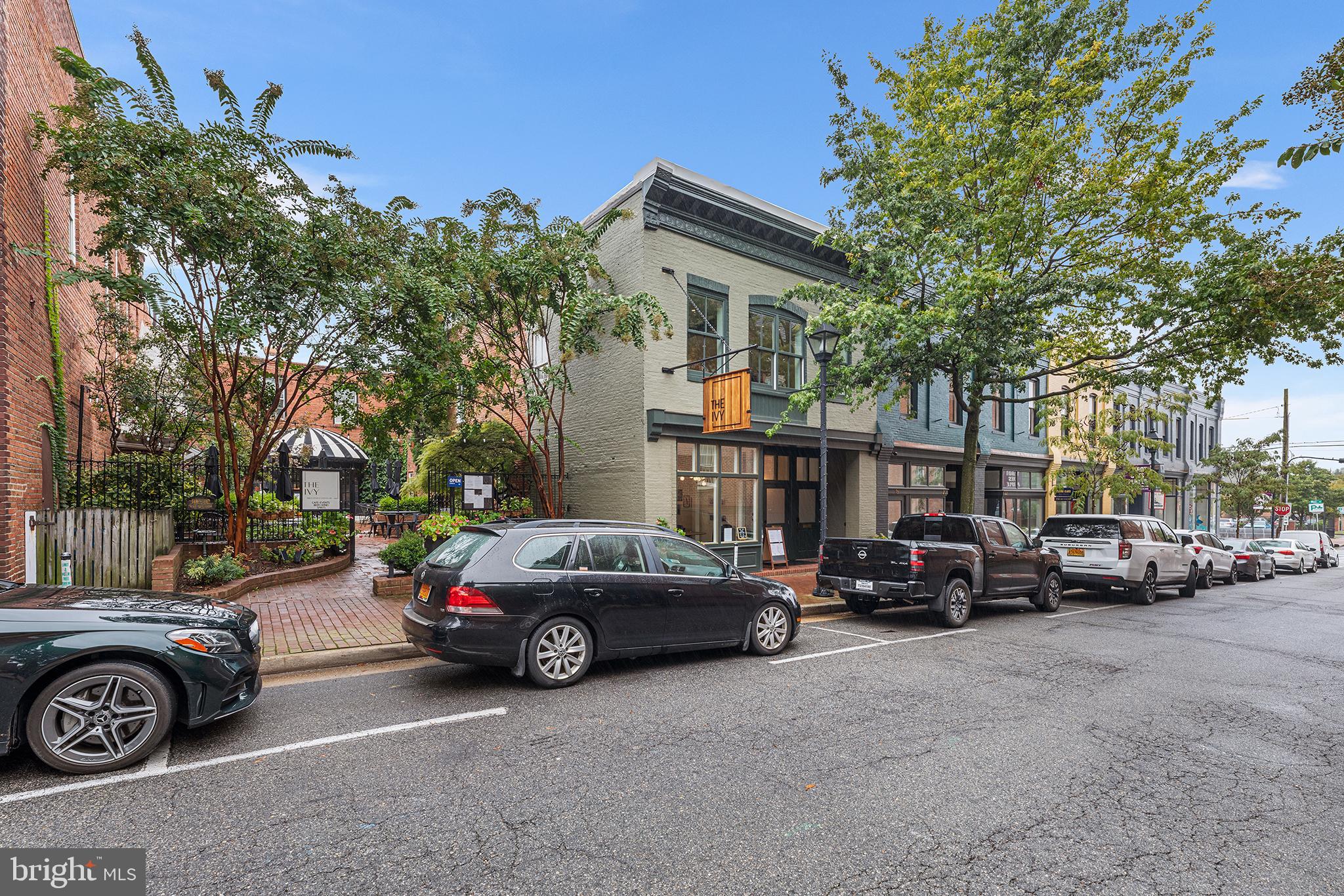 EASTON - Residential