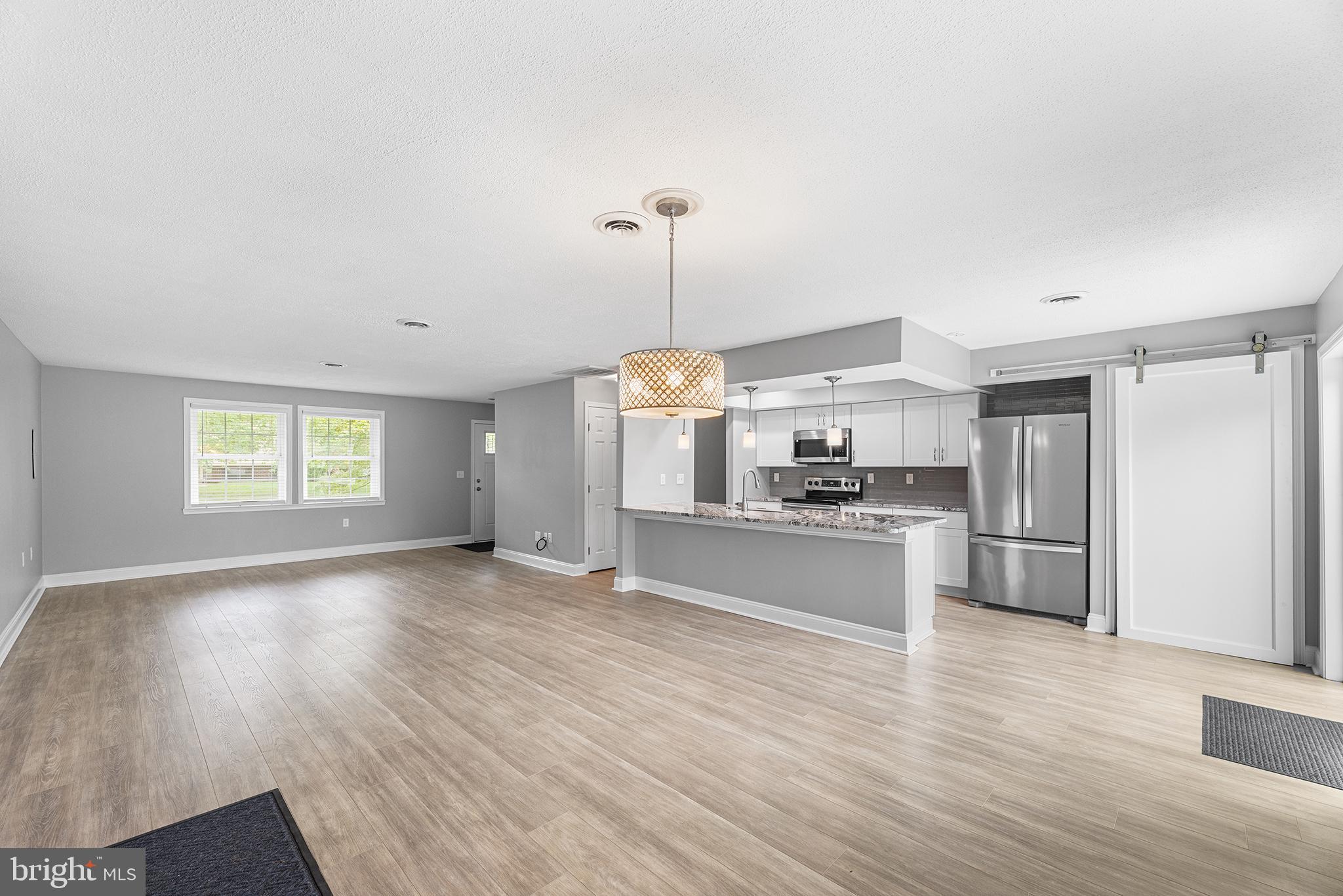 EASTON - Residential