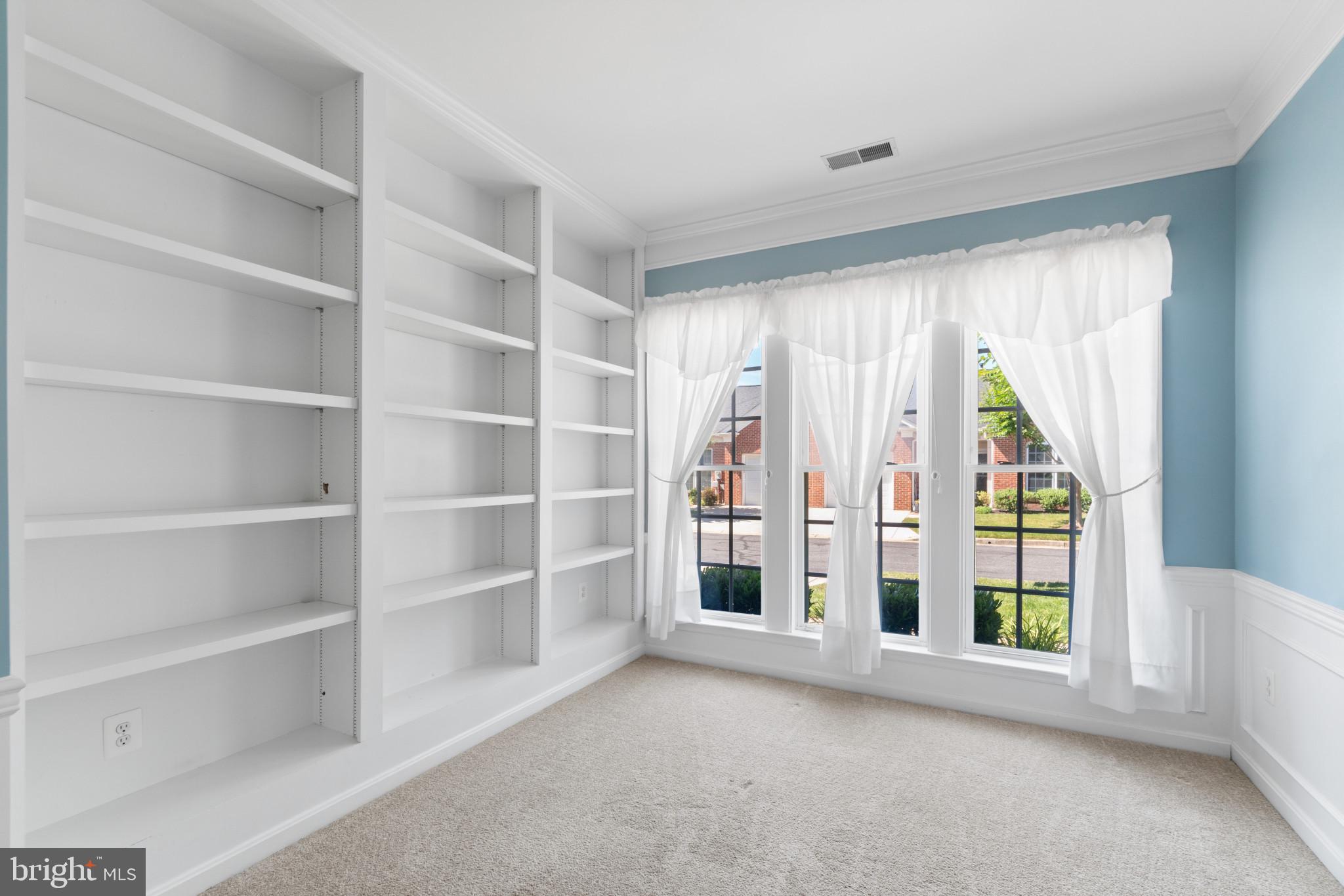 THE VILLAS OF ROCK OAK - Residential