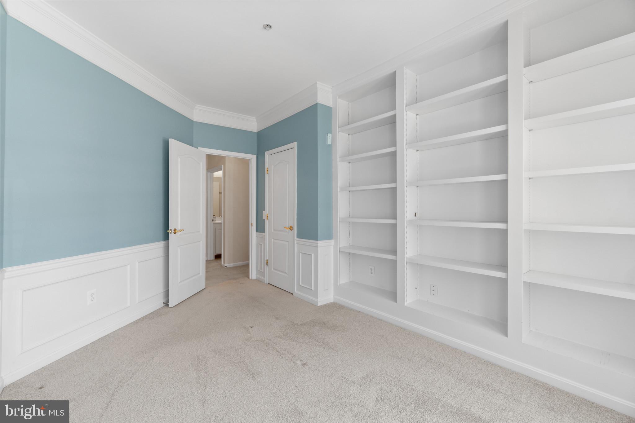 THE VILLAS OF ROCK OAK - Residential