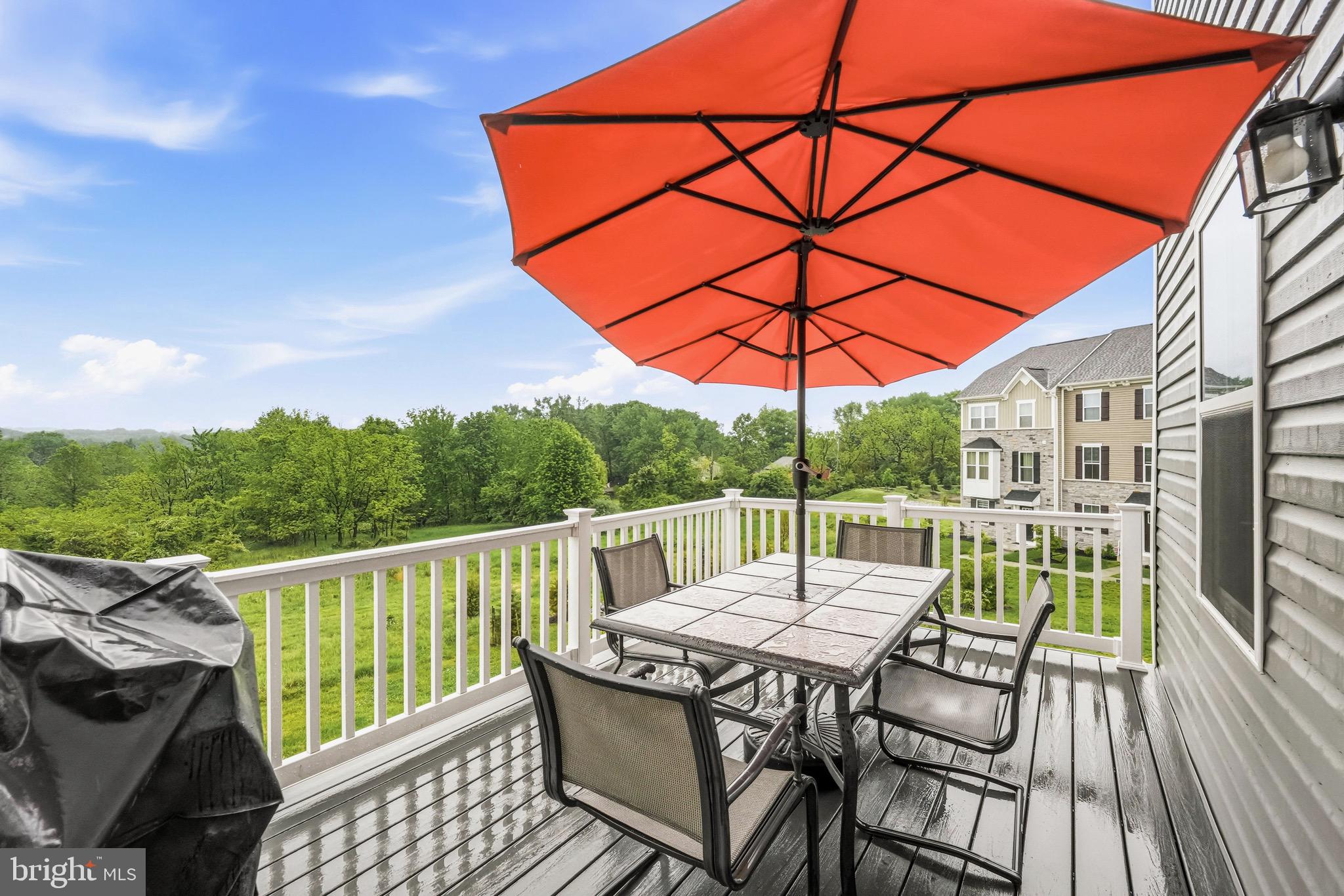 MAPLEVIEW - Residential
