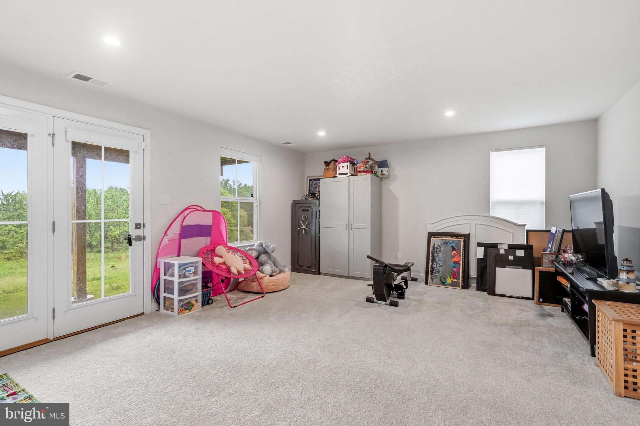 MAPLEVIEW - Residential