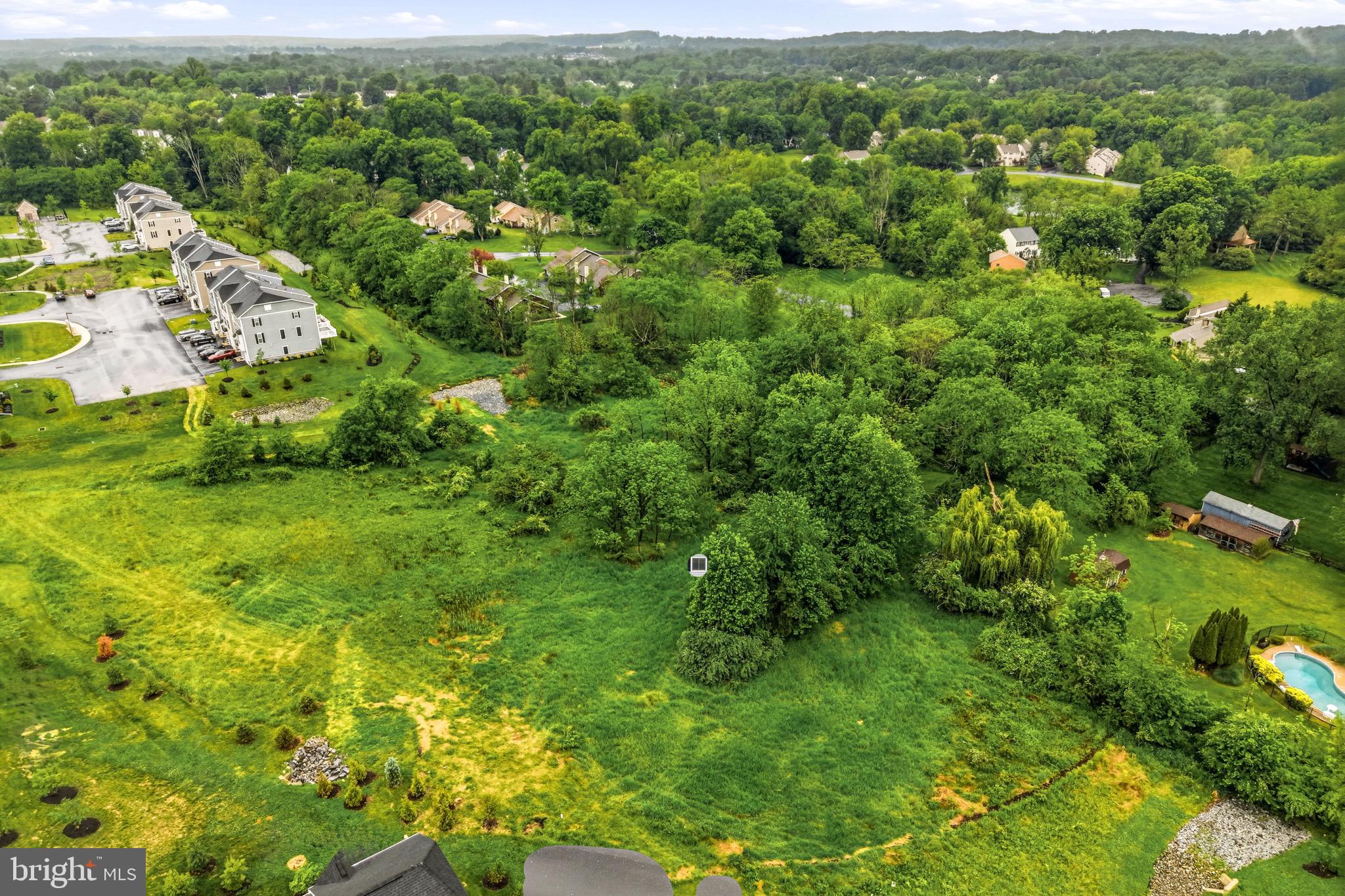 MAPLEVIEW - Residential