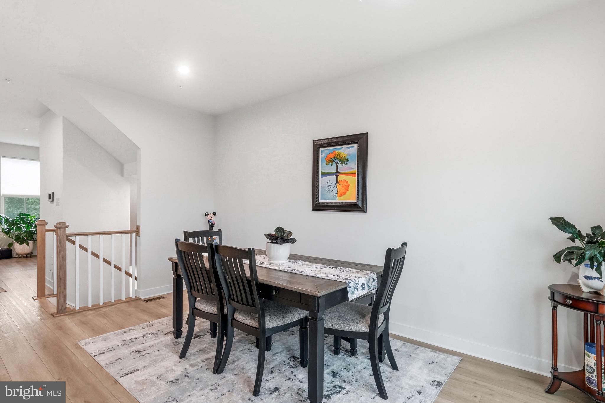 MAPLEVIEW - Residential