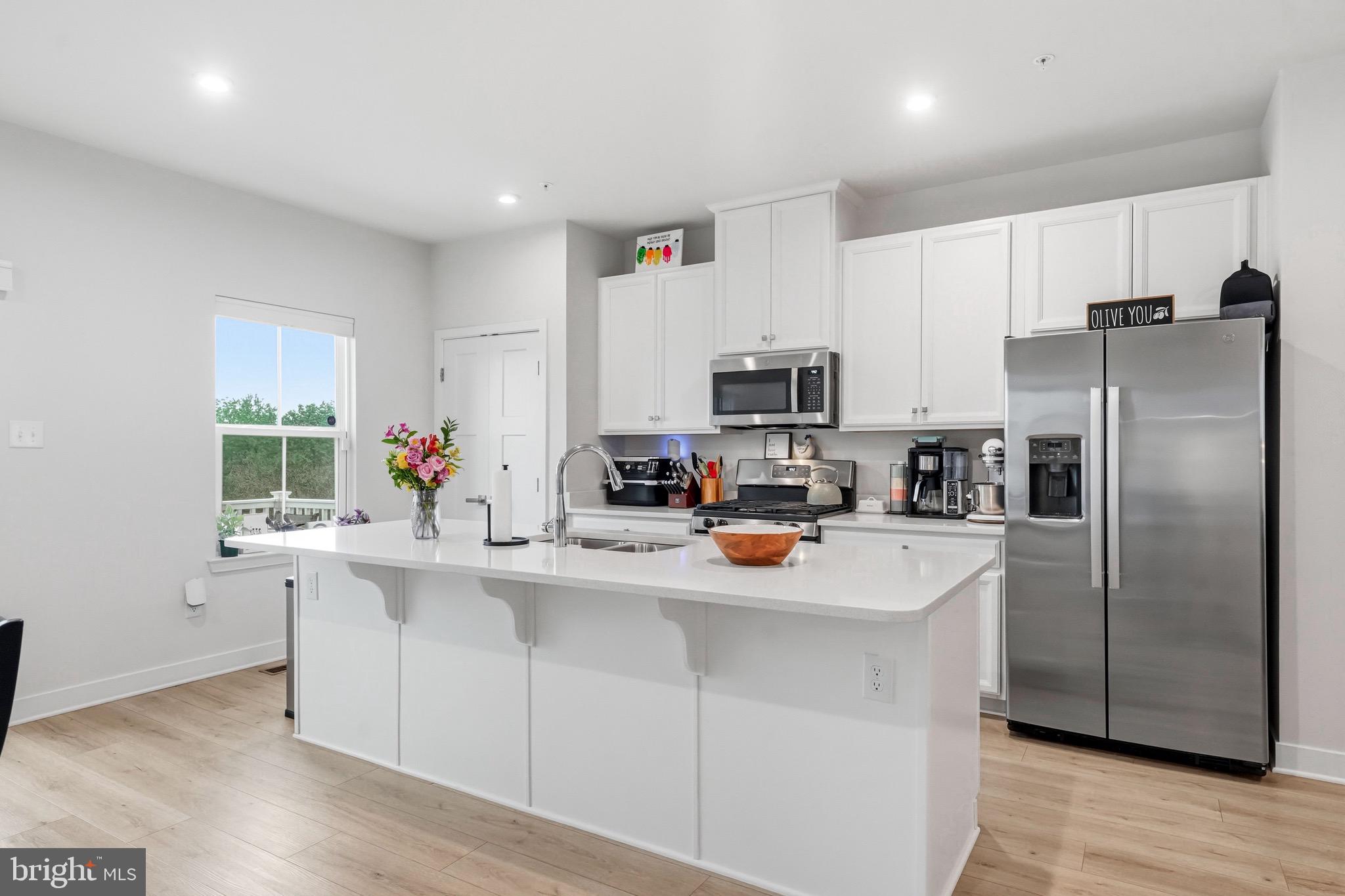 MAPLEVIEW - Residential