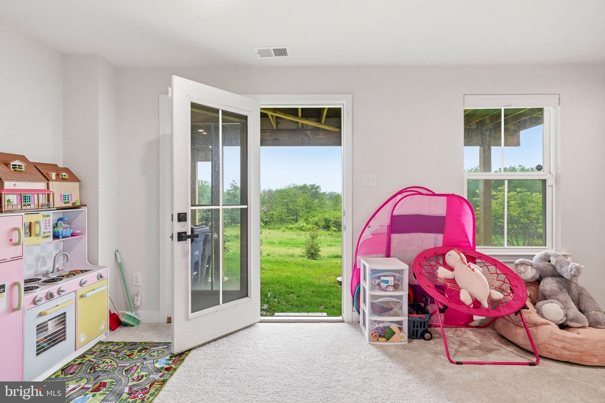 MAPLEVIEW - Residential