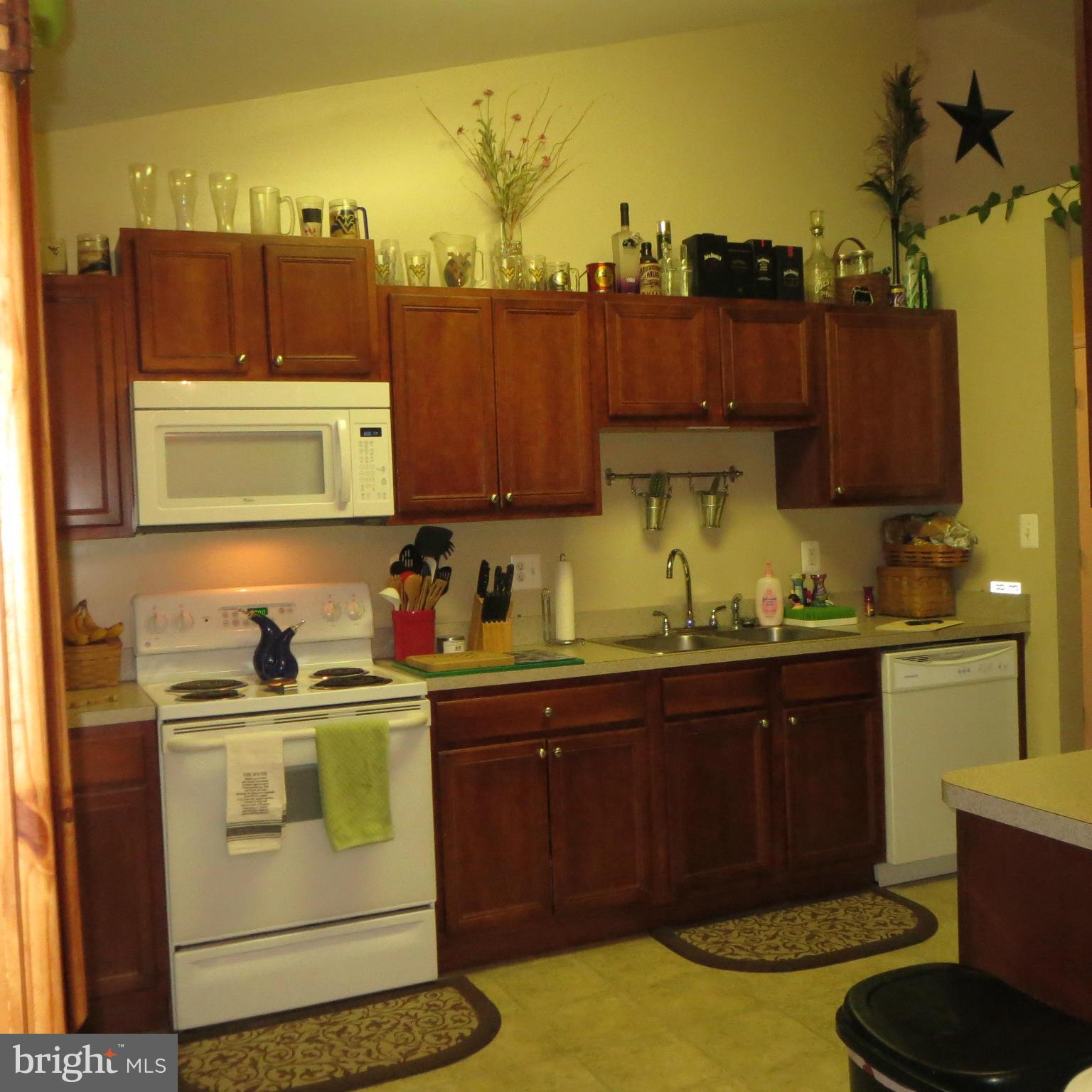 INWOOD MEADOWS - Residential