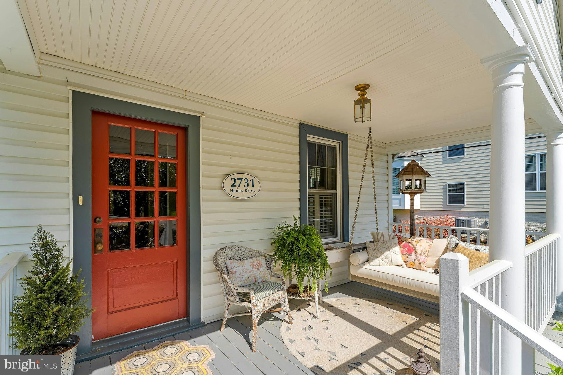2731 HIDDEN ROAD
