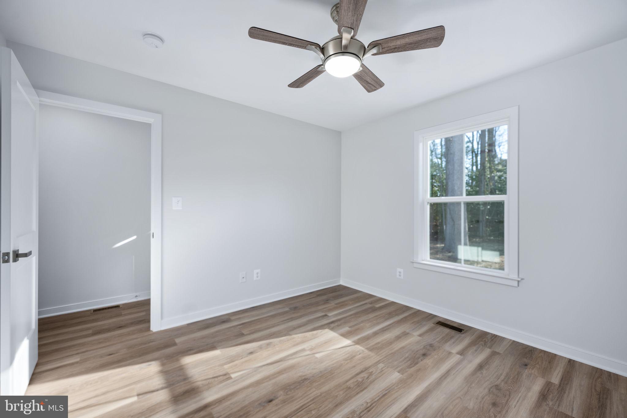 WESTMORELAND SHORES - Residential