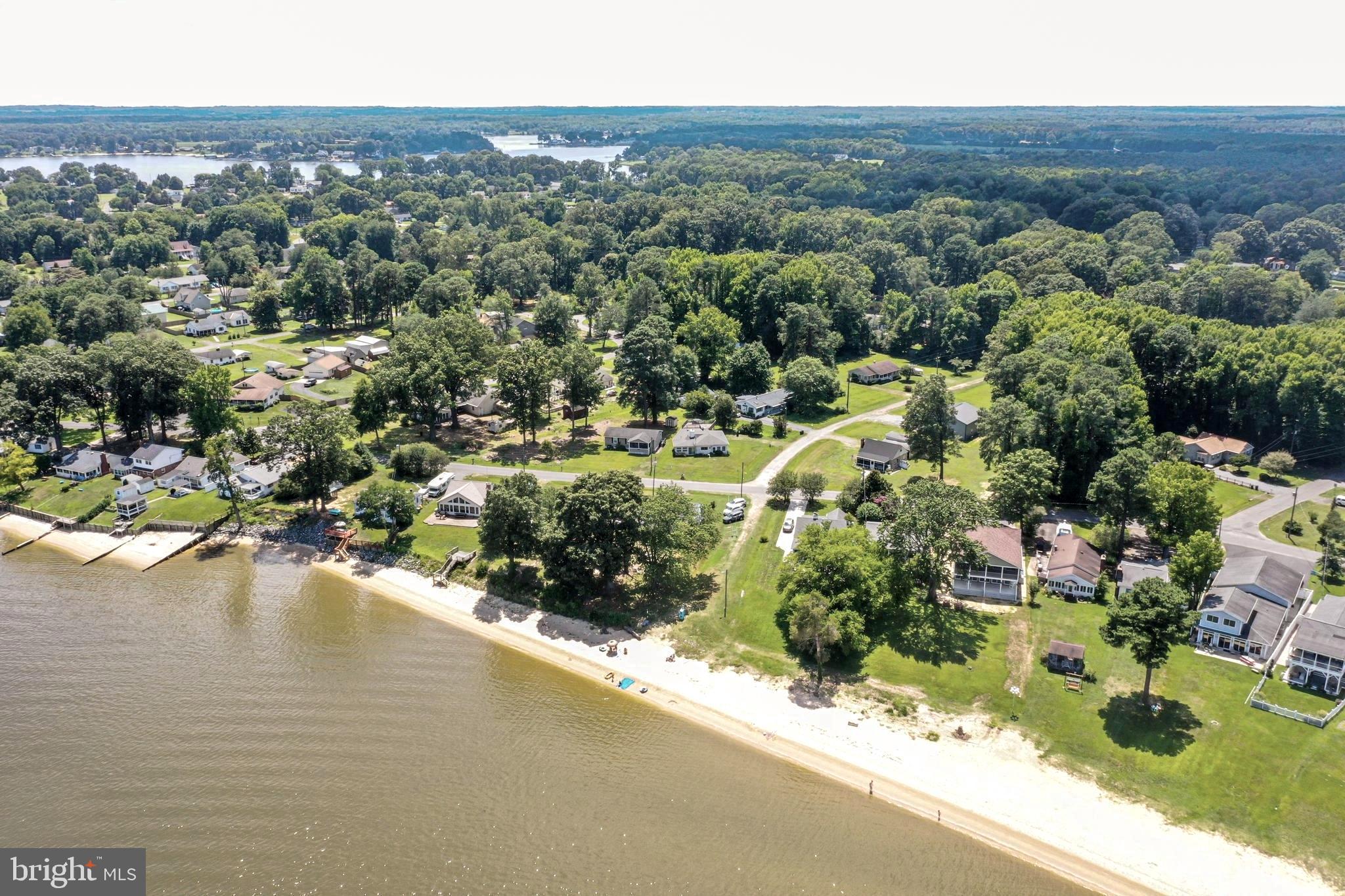 WESTMORELAND SHORES - Residential