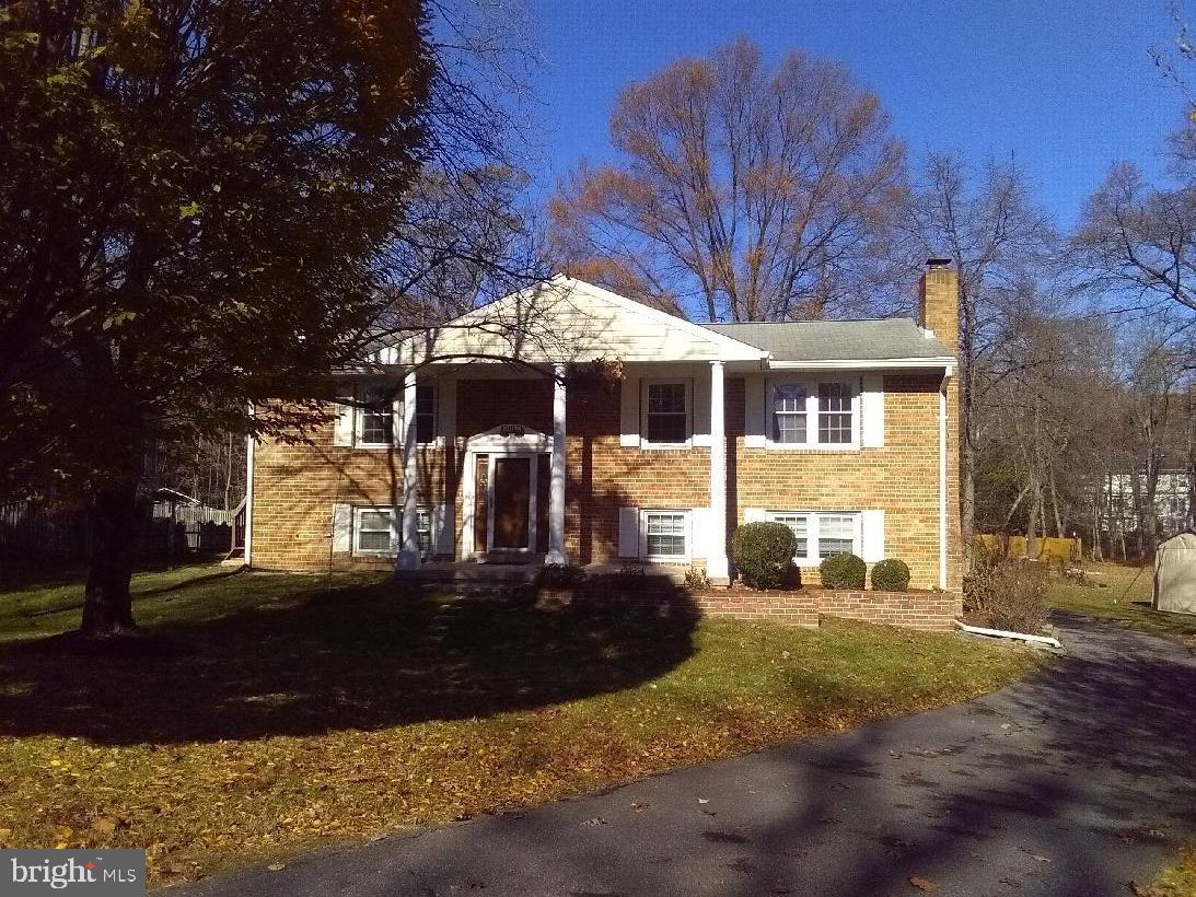 WEST LAUREL ACRES - Residential