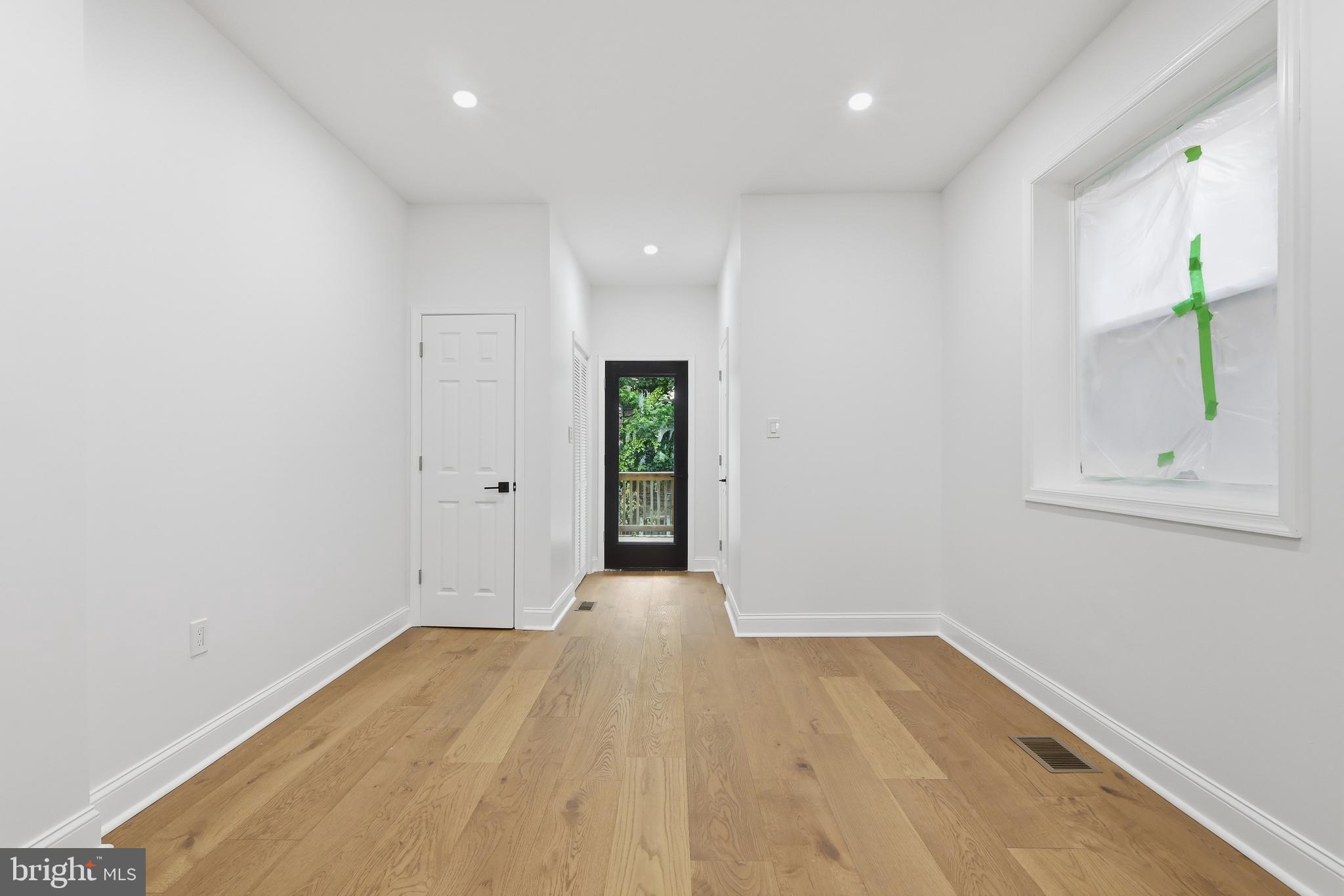 CARROLL PARK - Residential