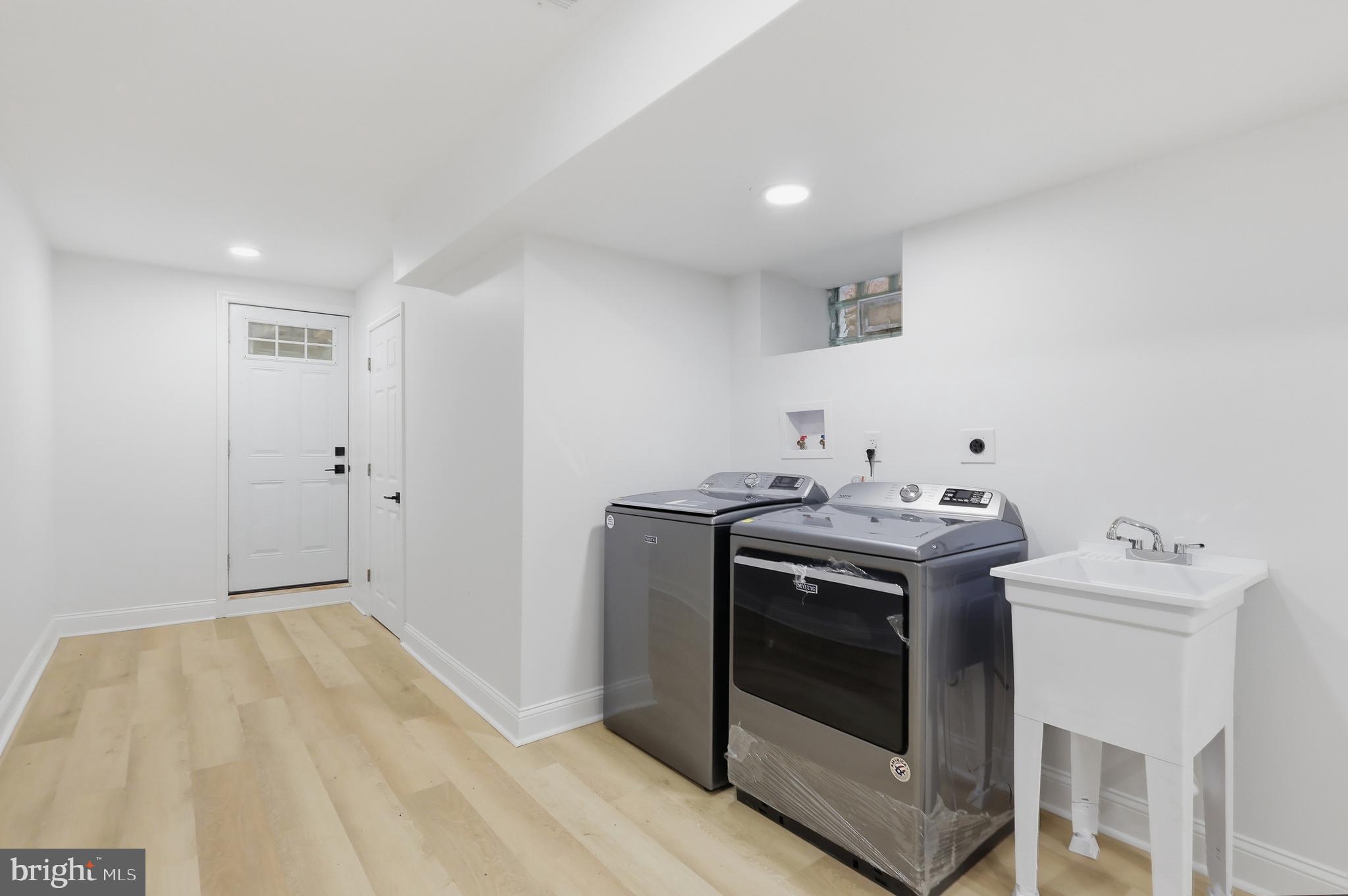 CARROLL PARK - Residential