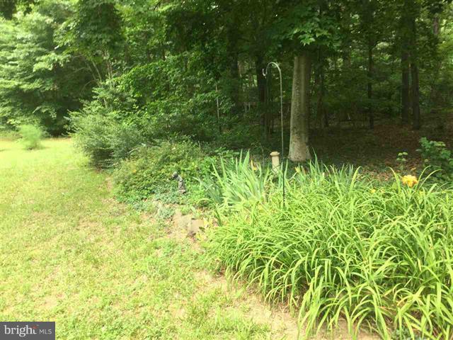 PINECREST - Residential