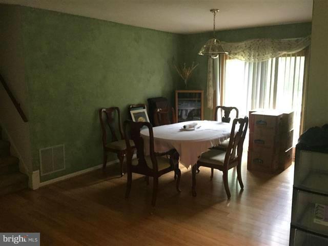 PINECREST - Residential