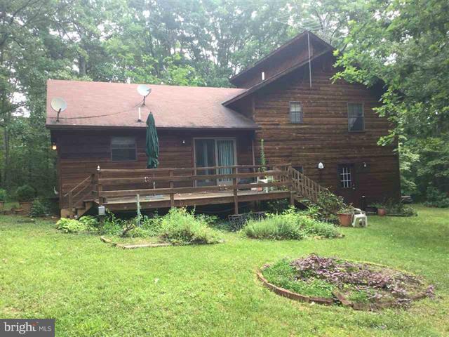 PINECREST - Residential