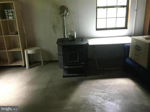 PINECREST - Residential