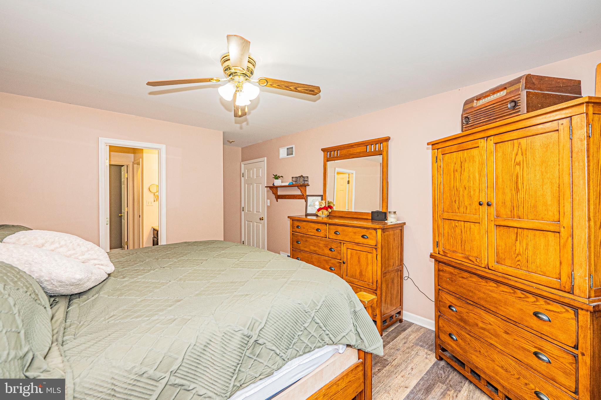 WOODBRIER MANOR - Residential