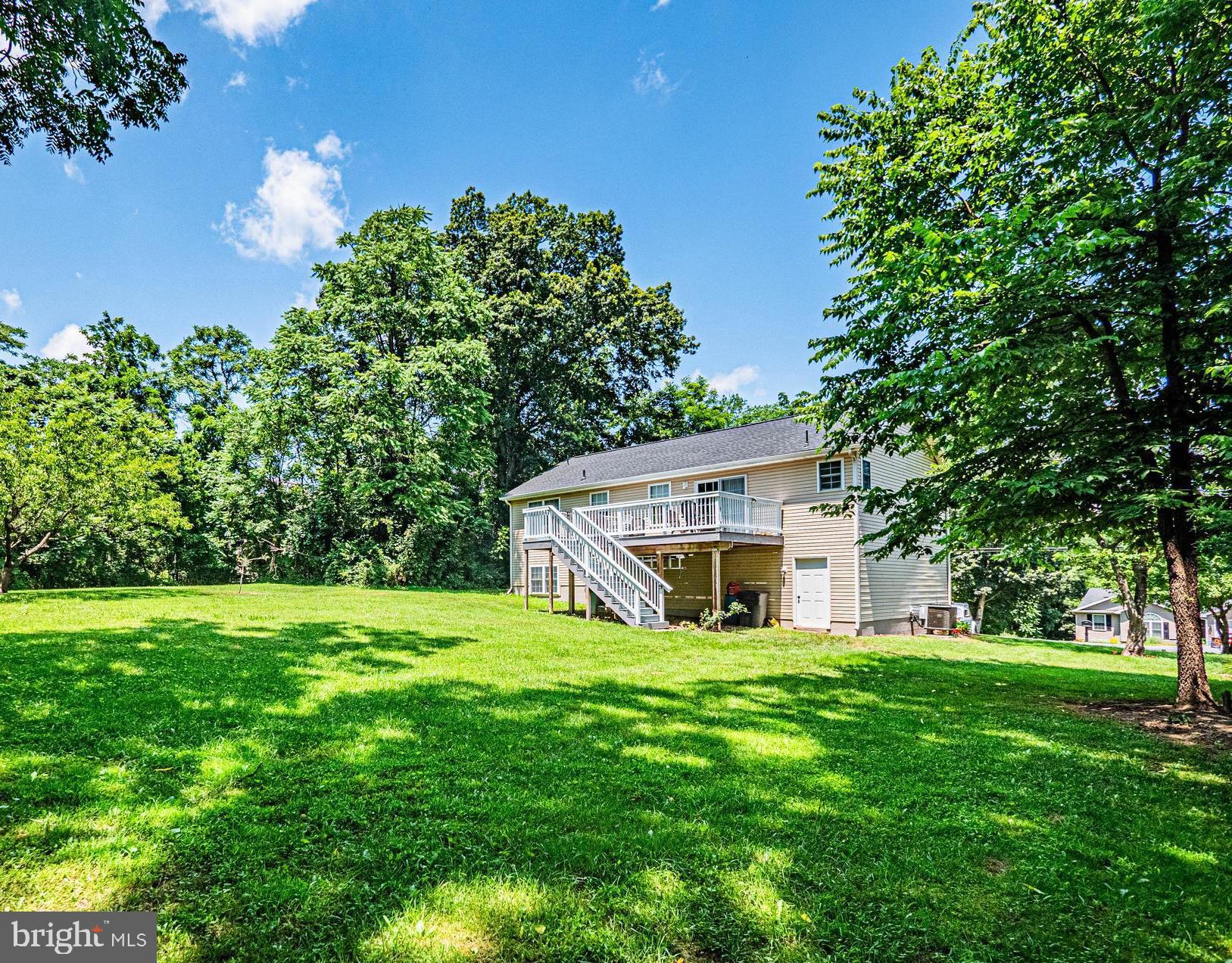 WOODBRIER MANOR - Residential