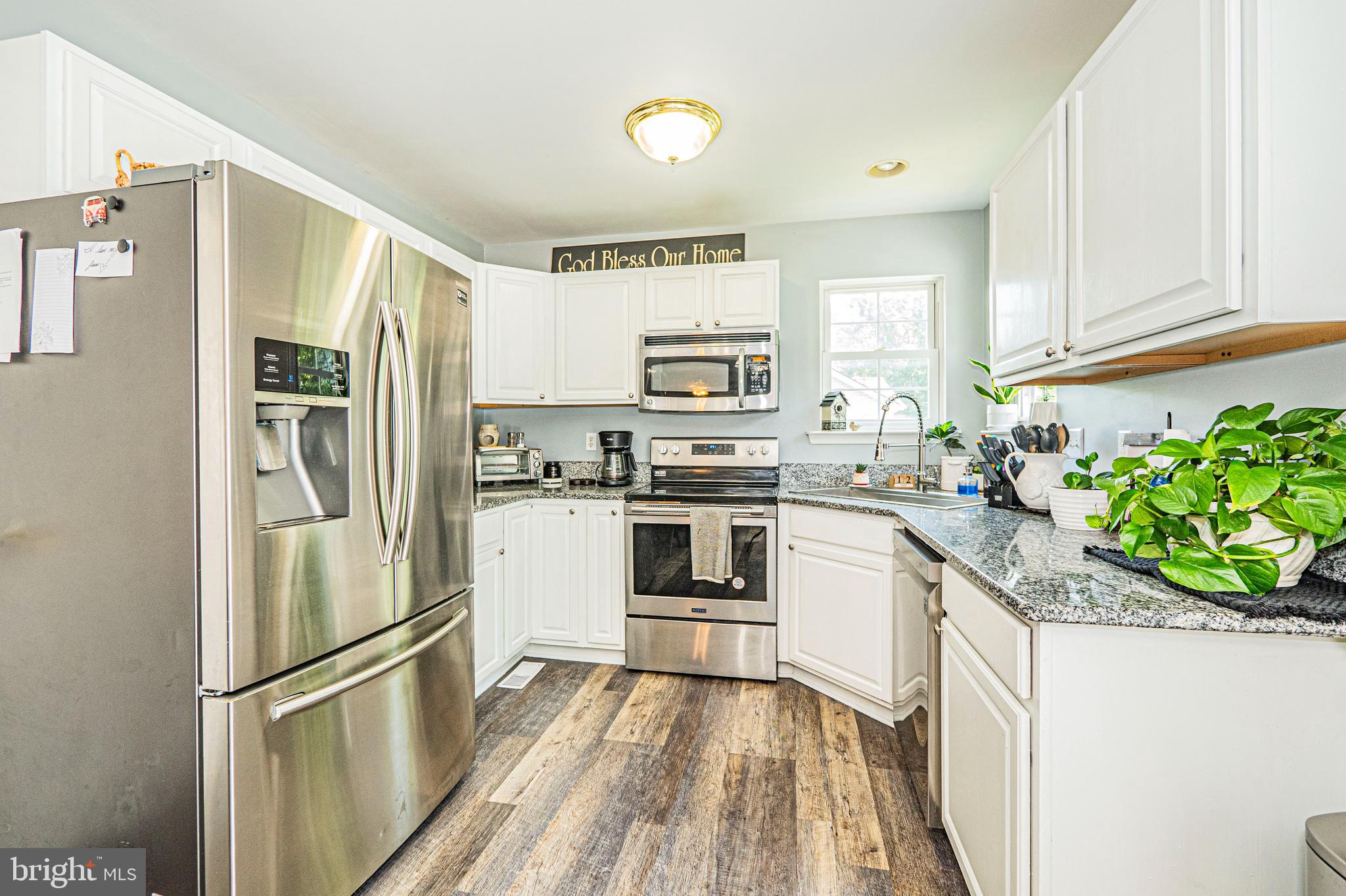 WOODBRIER MANOR - Residential