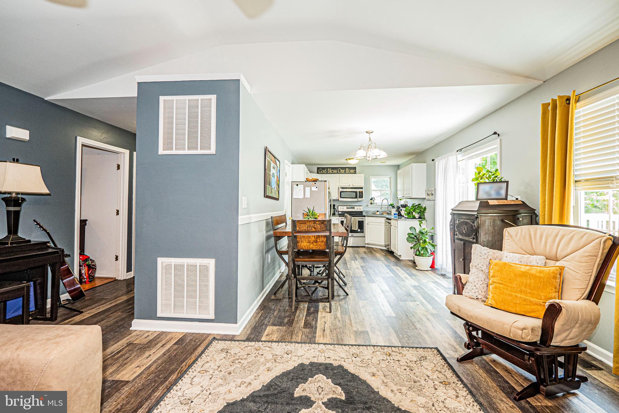 WOODBRIER MANOR - Residential