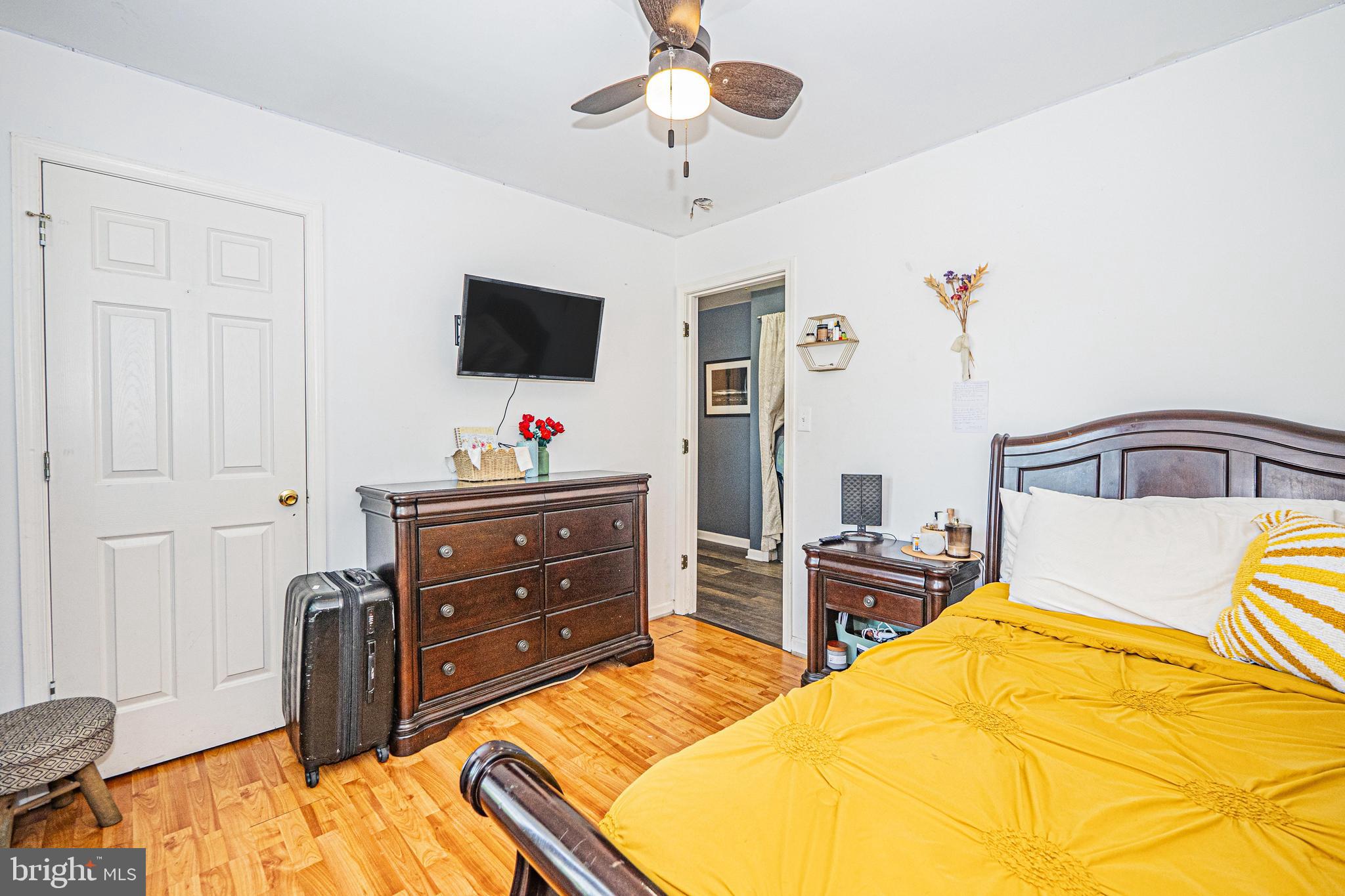 WOODBRIER MANOR - Residential