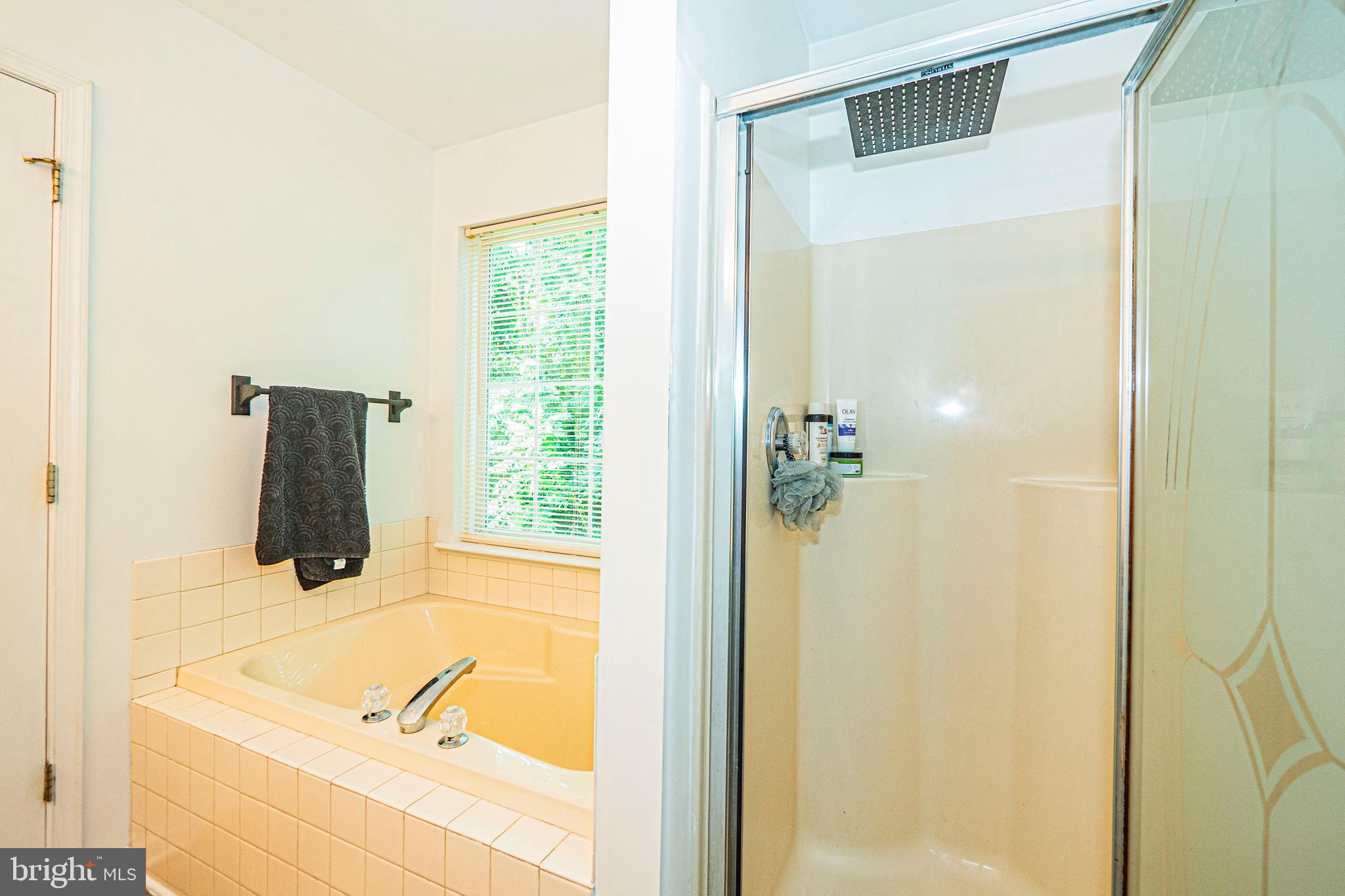 WOODBRIER MANOR - Residential