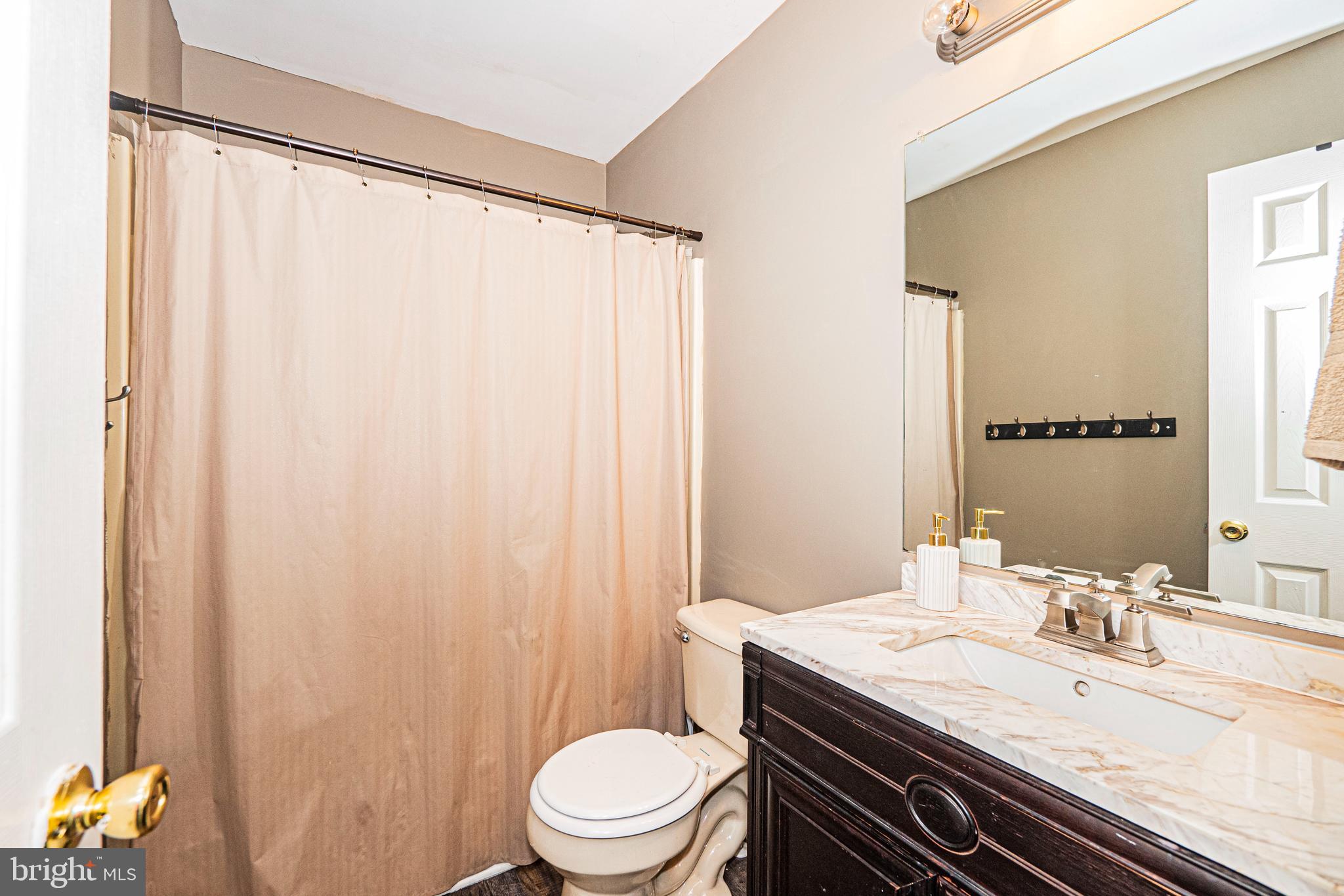 WOODBRIER MANOR - Residential