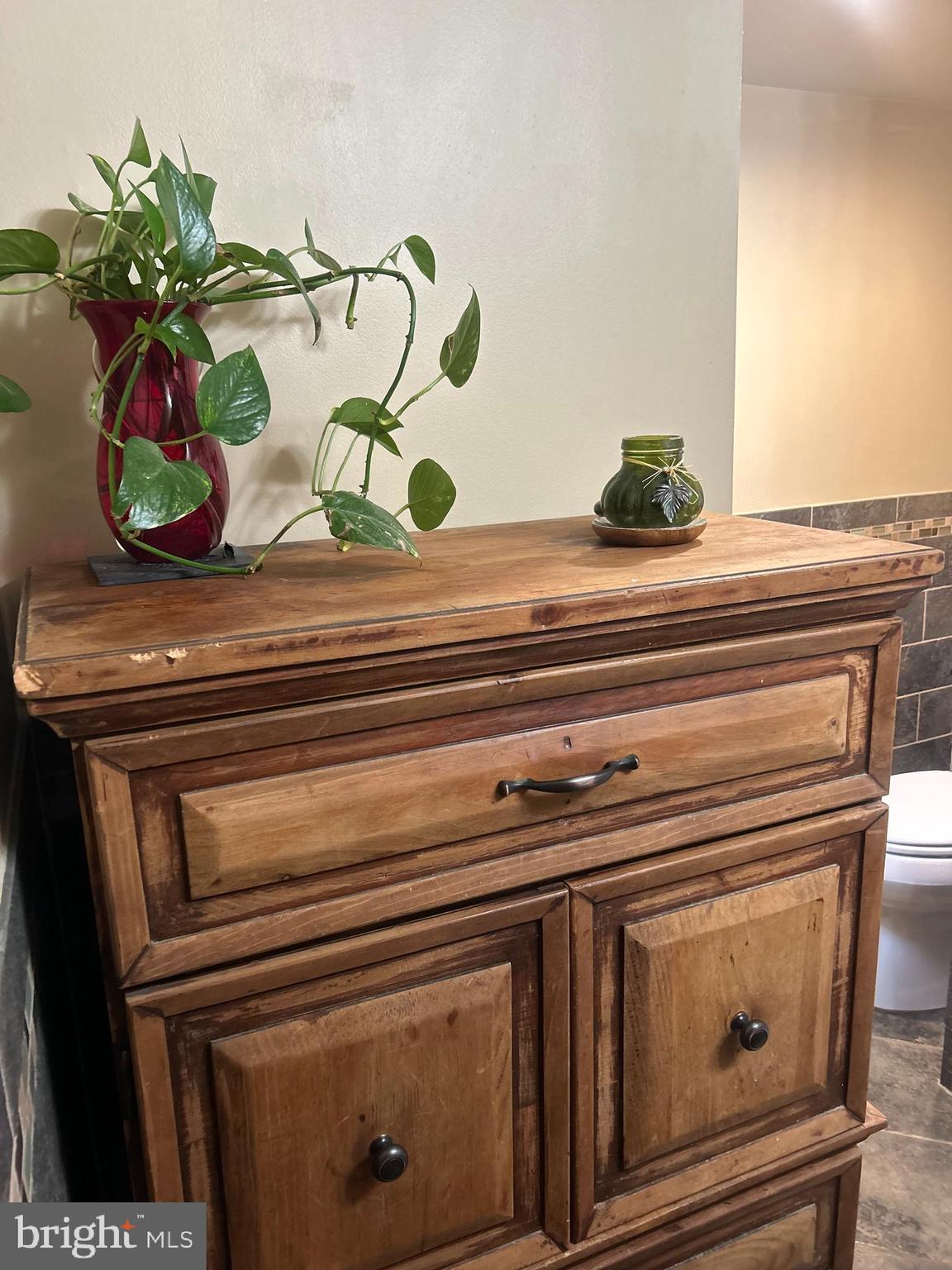 UPLAND VIL - Residential