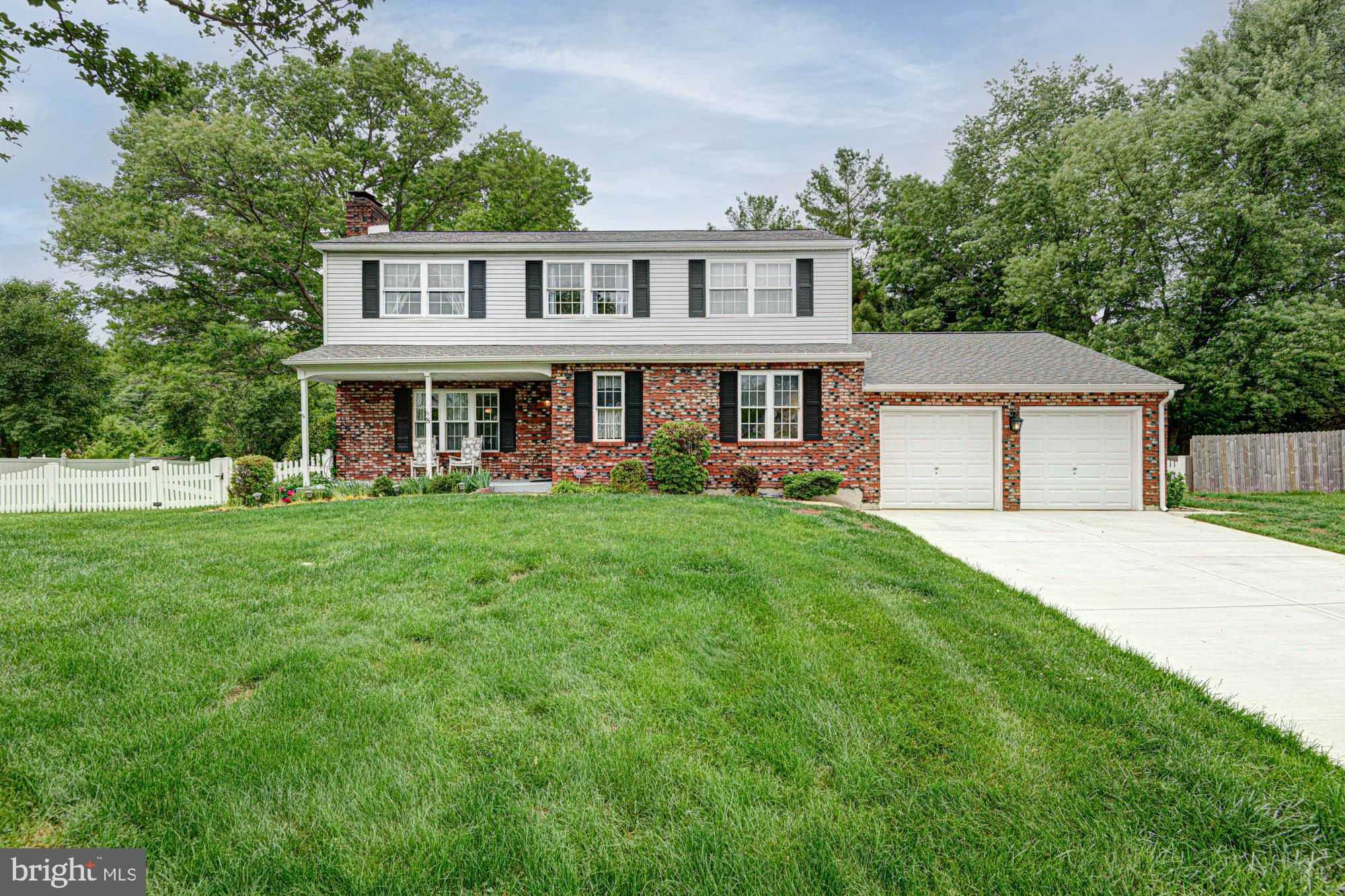8 RISA COURT