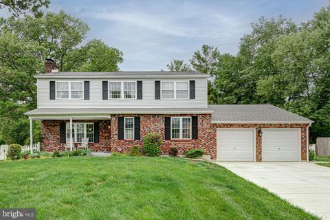 Homes For Sale - 8 Risa Court<br/> NEWARK, DE 19702