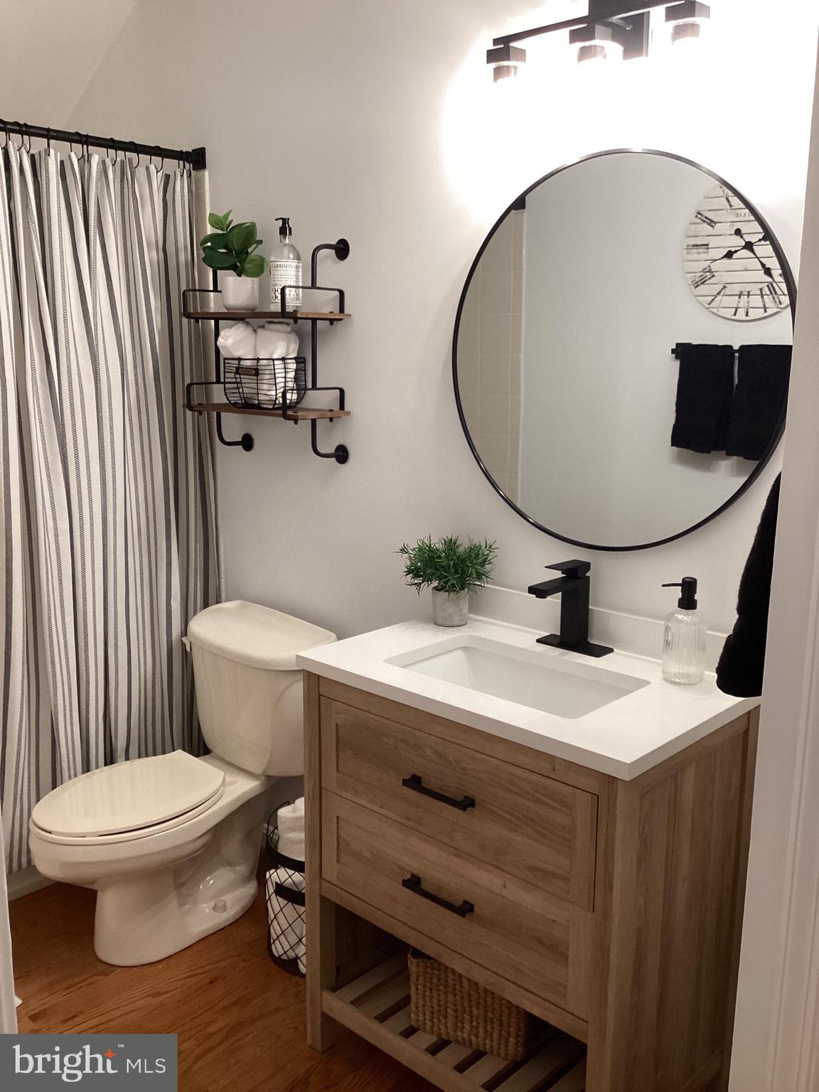 MONTCLAIR - Residential