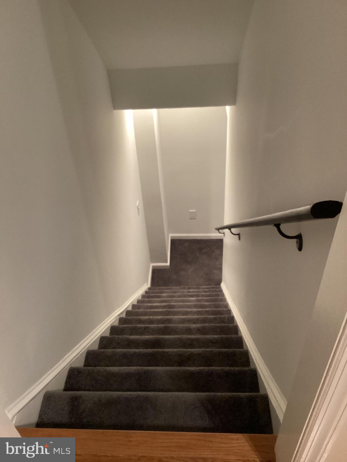 MONTCLAIR - Residential