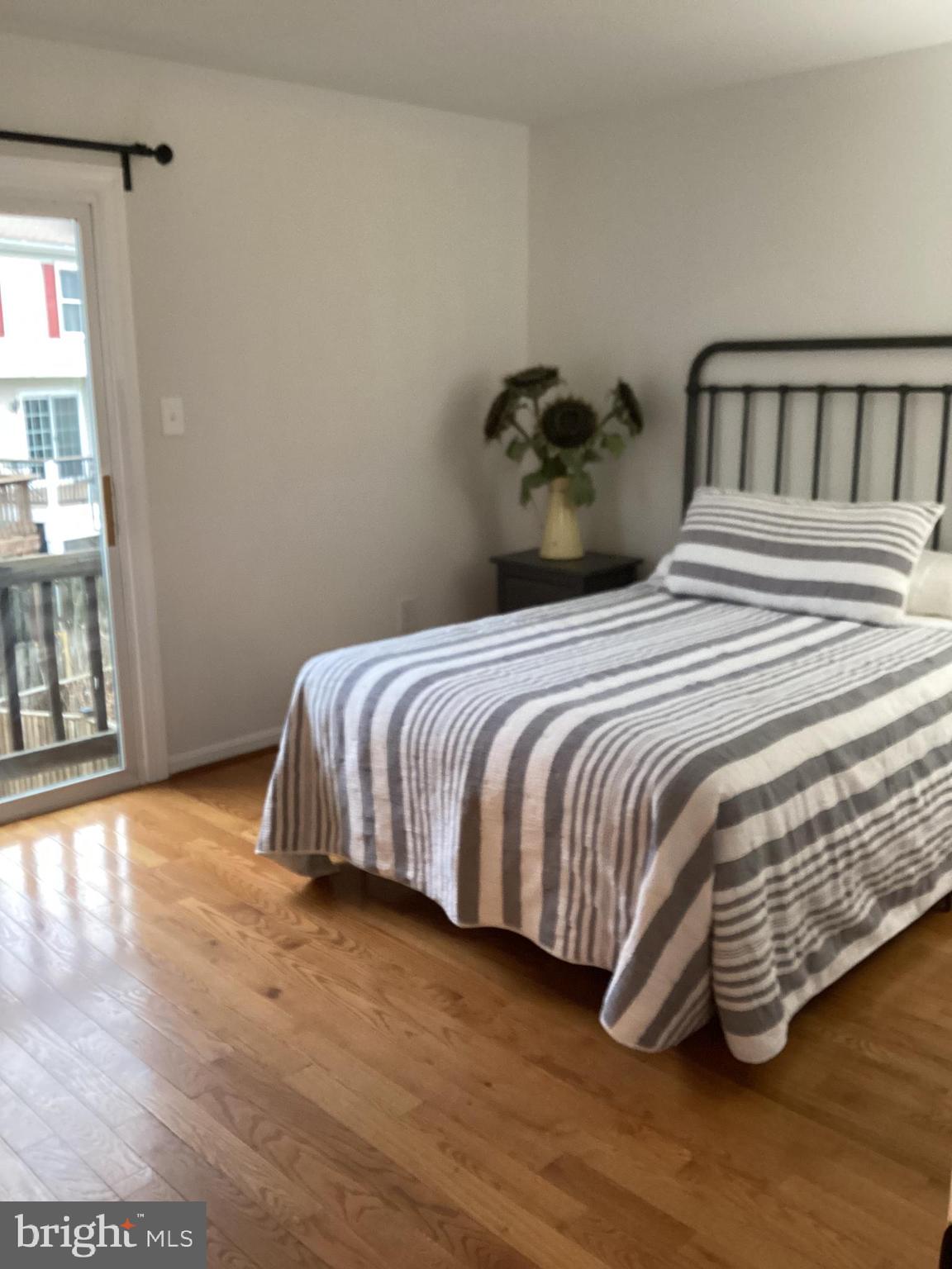 MONTCLAIR - Residential