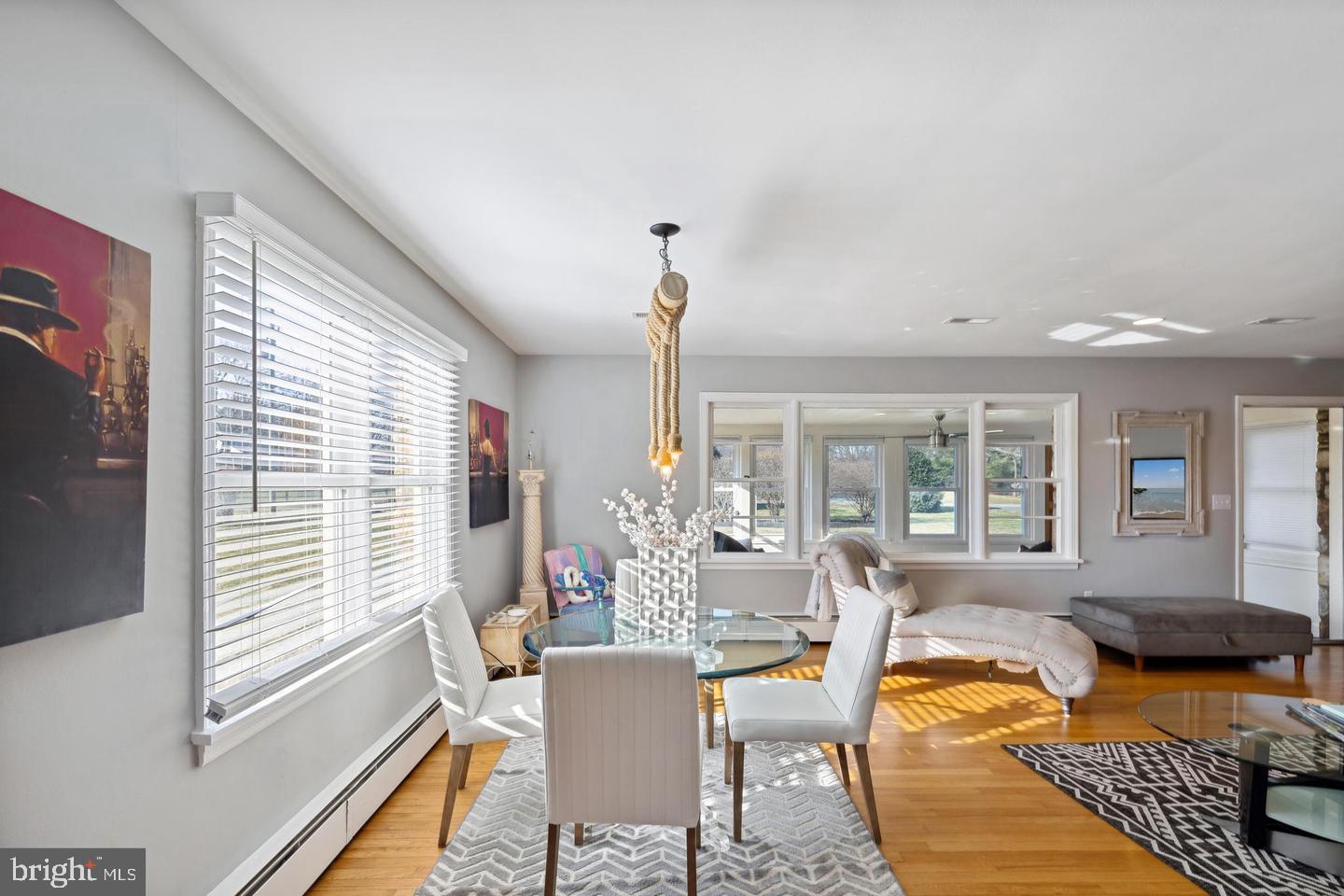 1539 EASTON LANE