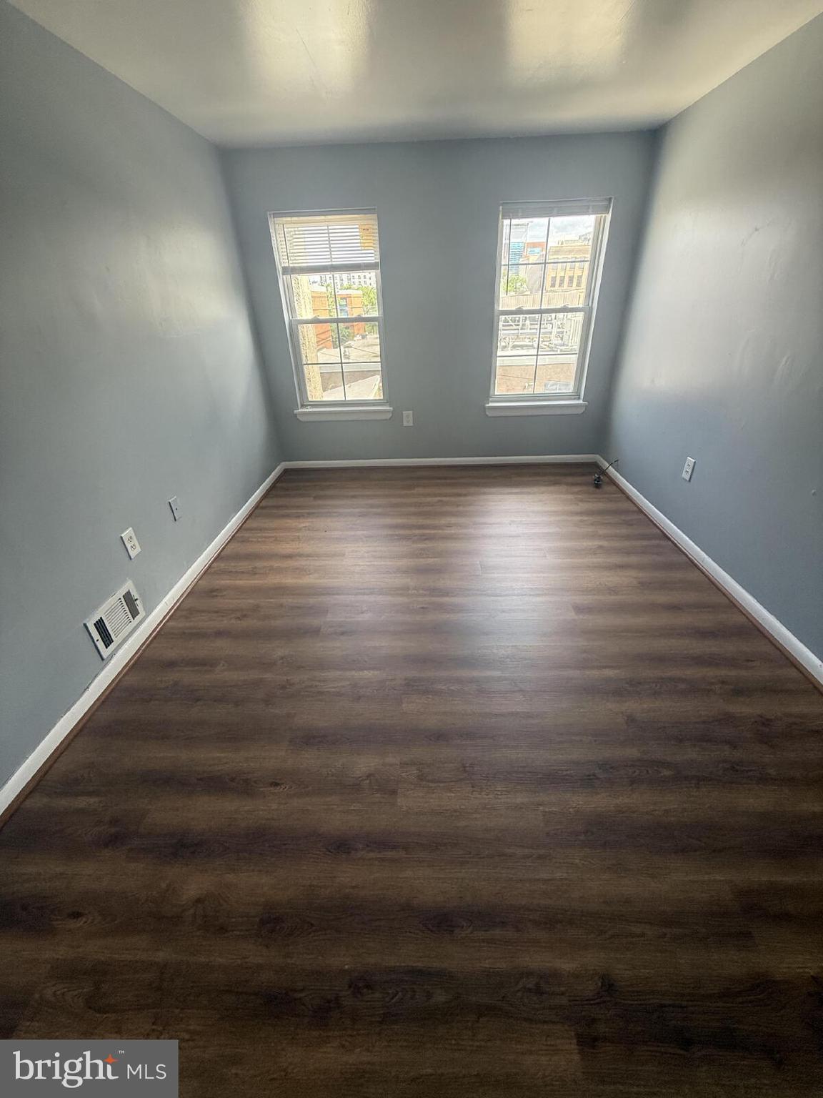 HOLLINS MARKET - Residential Lease